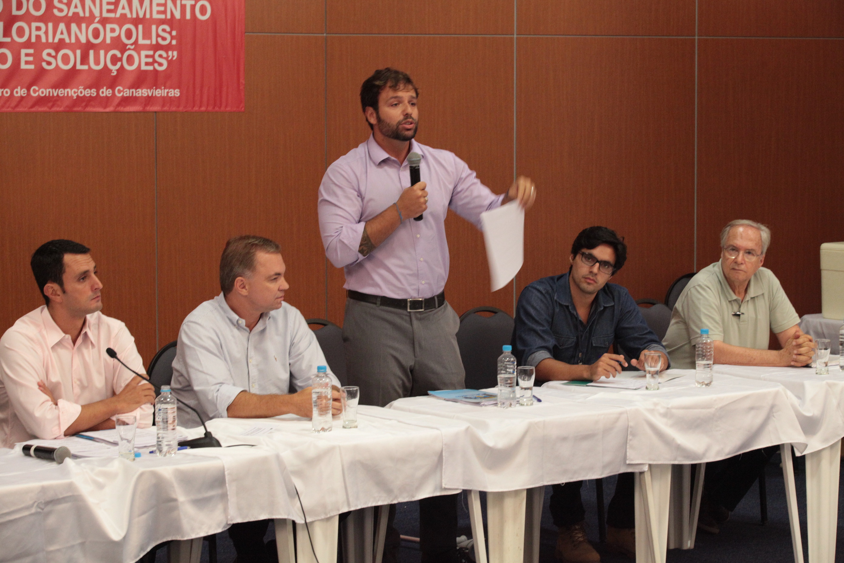 Audiência Pública - Saneamento Básico em Florianópolis