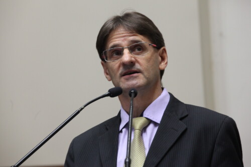 Projeto prevê distribuição de leite especial para crianças lactantes em SC