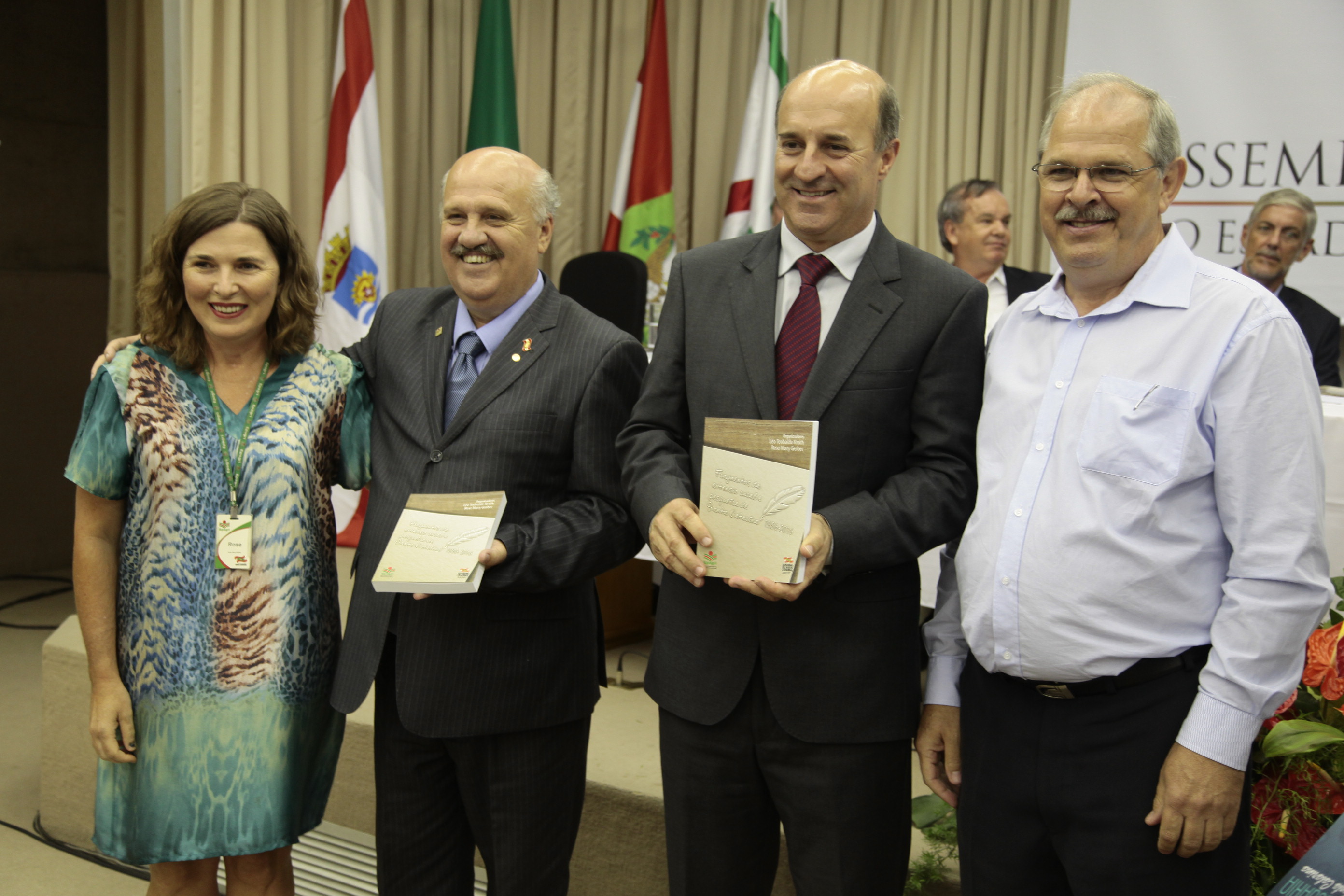 Sessão Solene em comemoração aos 60 anos do serviço de extensão rural e pesqueiro e 40 anos de pesquisa agropecuária da Epagri.