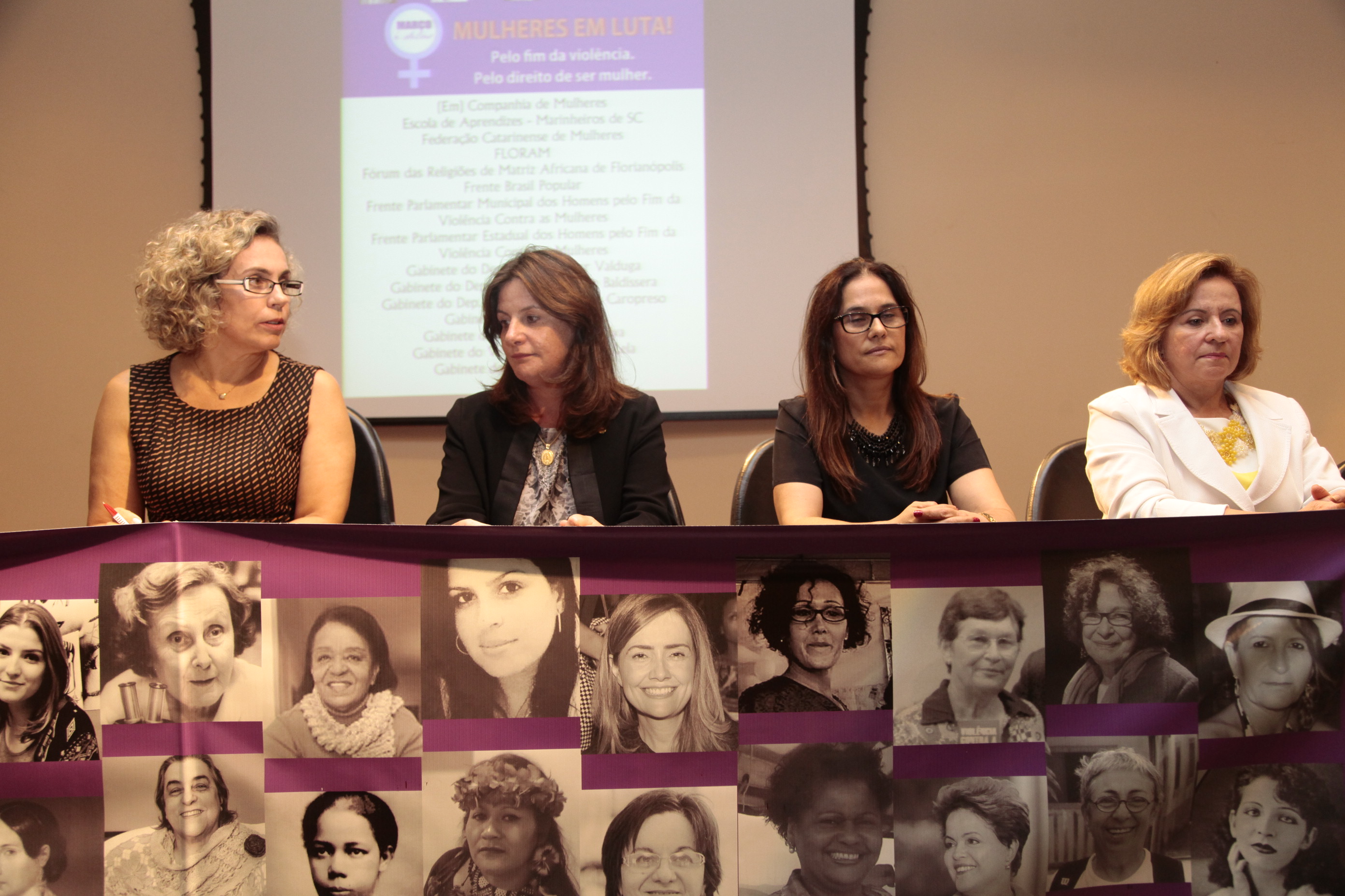 Ato em Comemoração ao Dia Internacional da Mulher - O Empoderamento da Mulher Catarinense.
