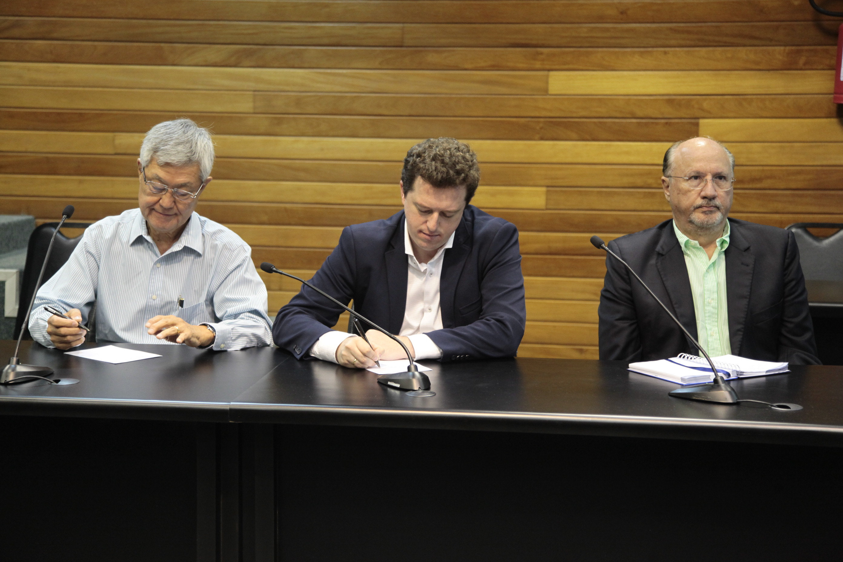 Reunião da Comissão de Transportes e Desenvolvimento Urbano.