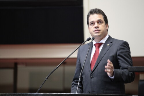 Deputado Rodrigo Minotto solicita instalação de lombada eletrônica