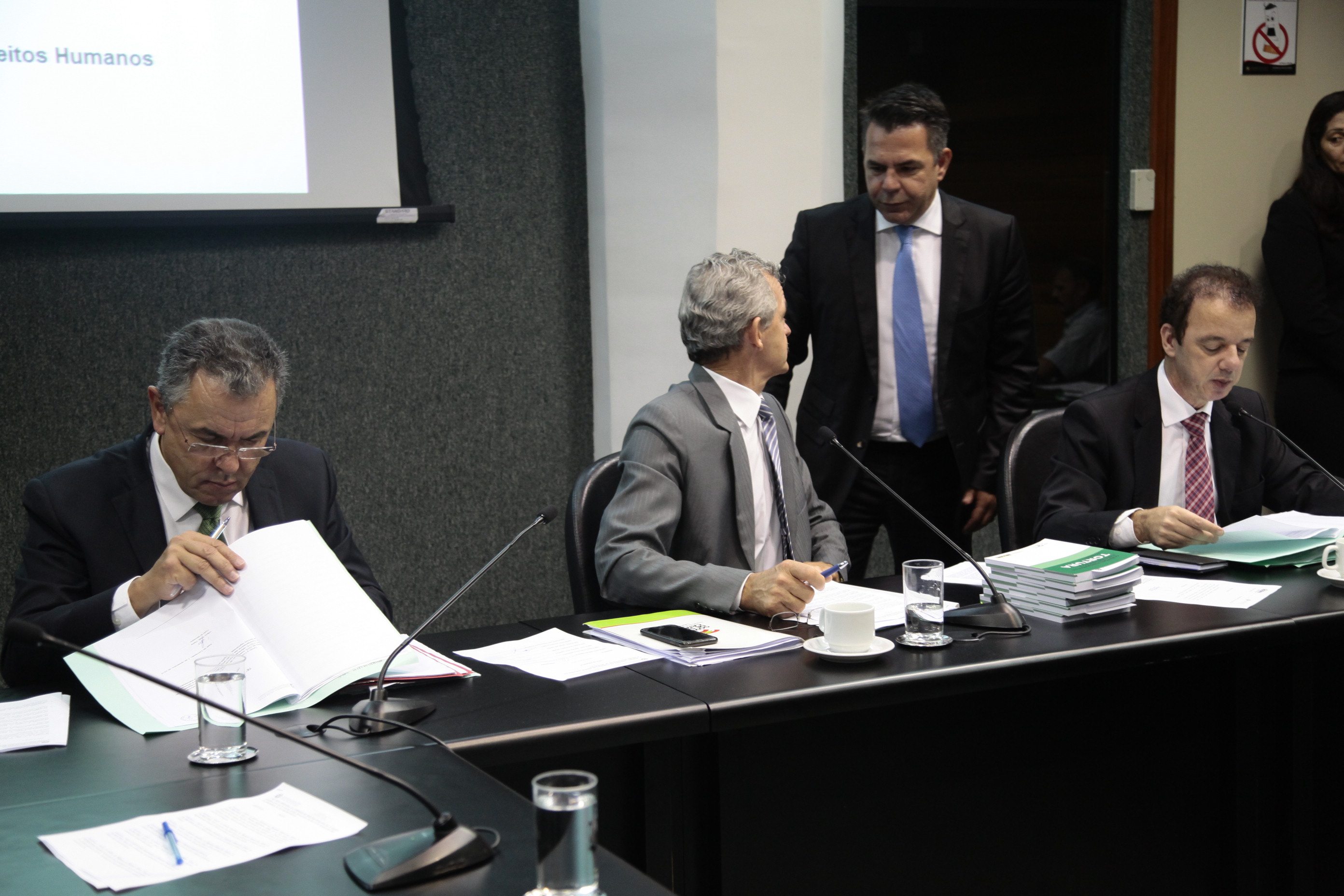 Reunião da Comissão de Direitos Humanos.