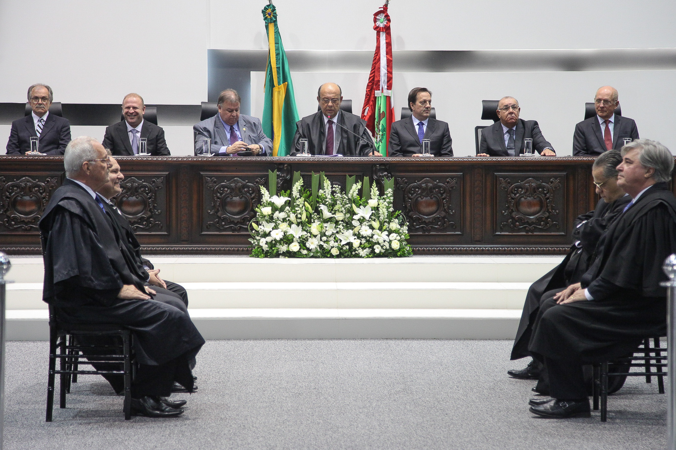Posse do novo presidente do Tribunal Regional Eleitoral de Santa Catarina, desembargador Cesar Augusto Mimoso Ruiz Abreu.