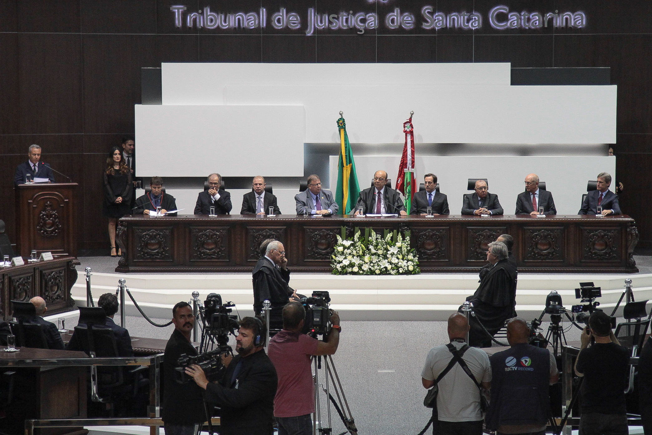 Posse do novo presidente do Tribunal Regional Eleitoral de Santa Catarina, desembargador Cesar Augusto Mimoso Ruiz Abreu.