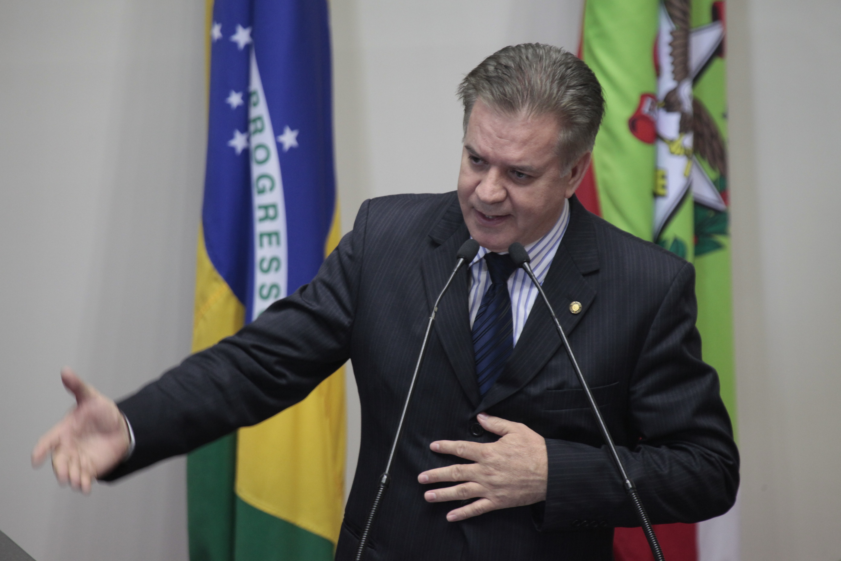 Sessão Ordinária. Deputado César Valduga (PCdoB)