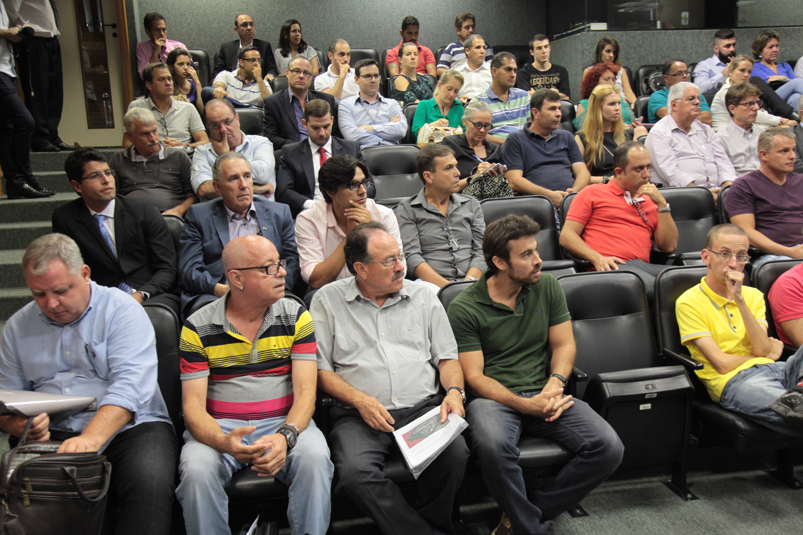 Audiência Pública sobre as obras de acesso ao Aeroporto Hercílio Luz.