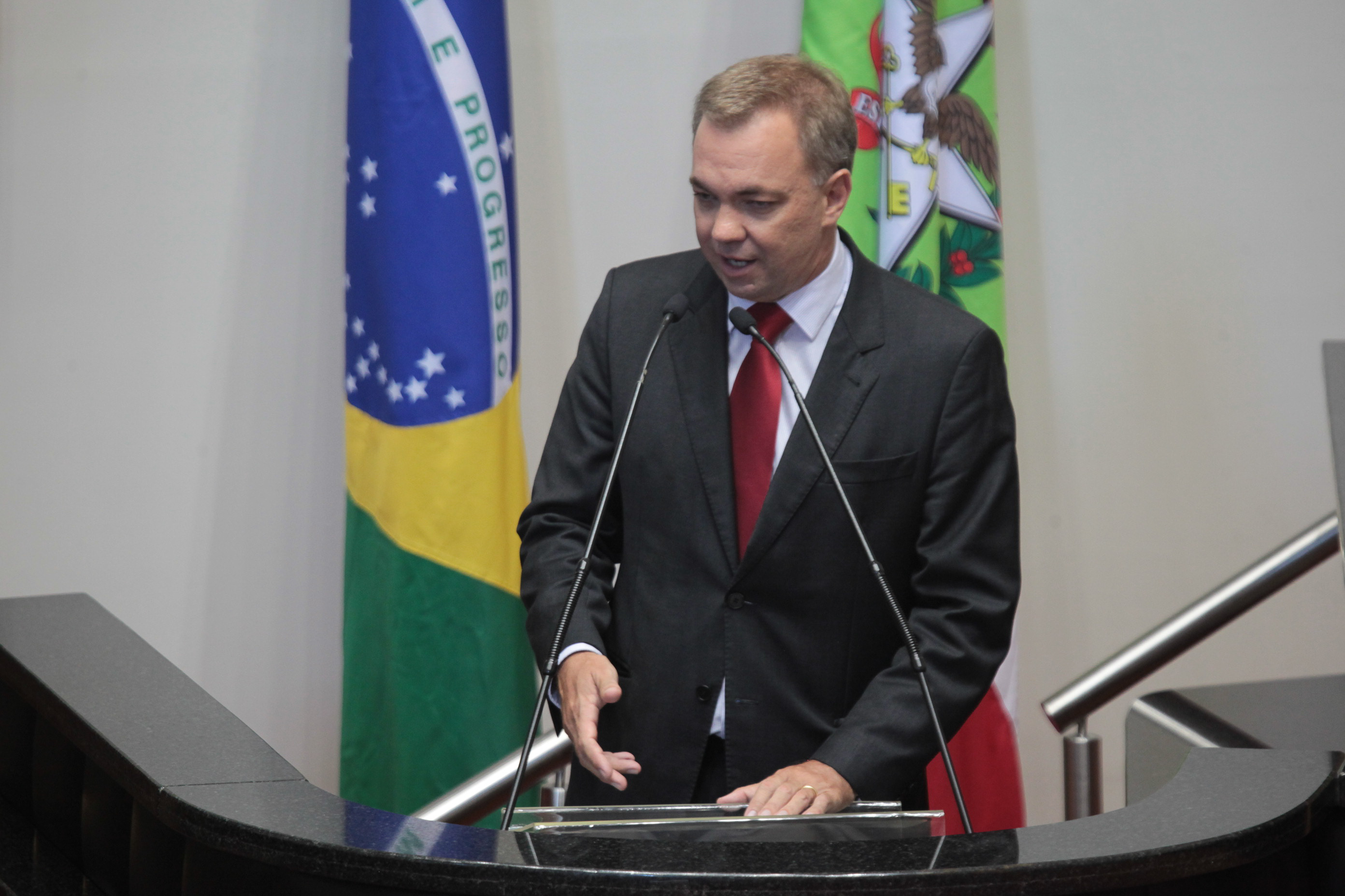Sessão Ordinária. Deputado Gean Loureiro (PMDB)