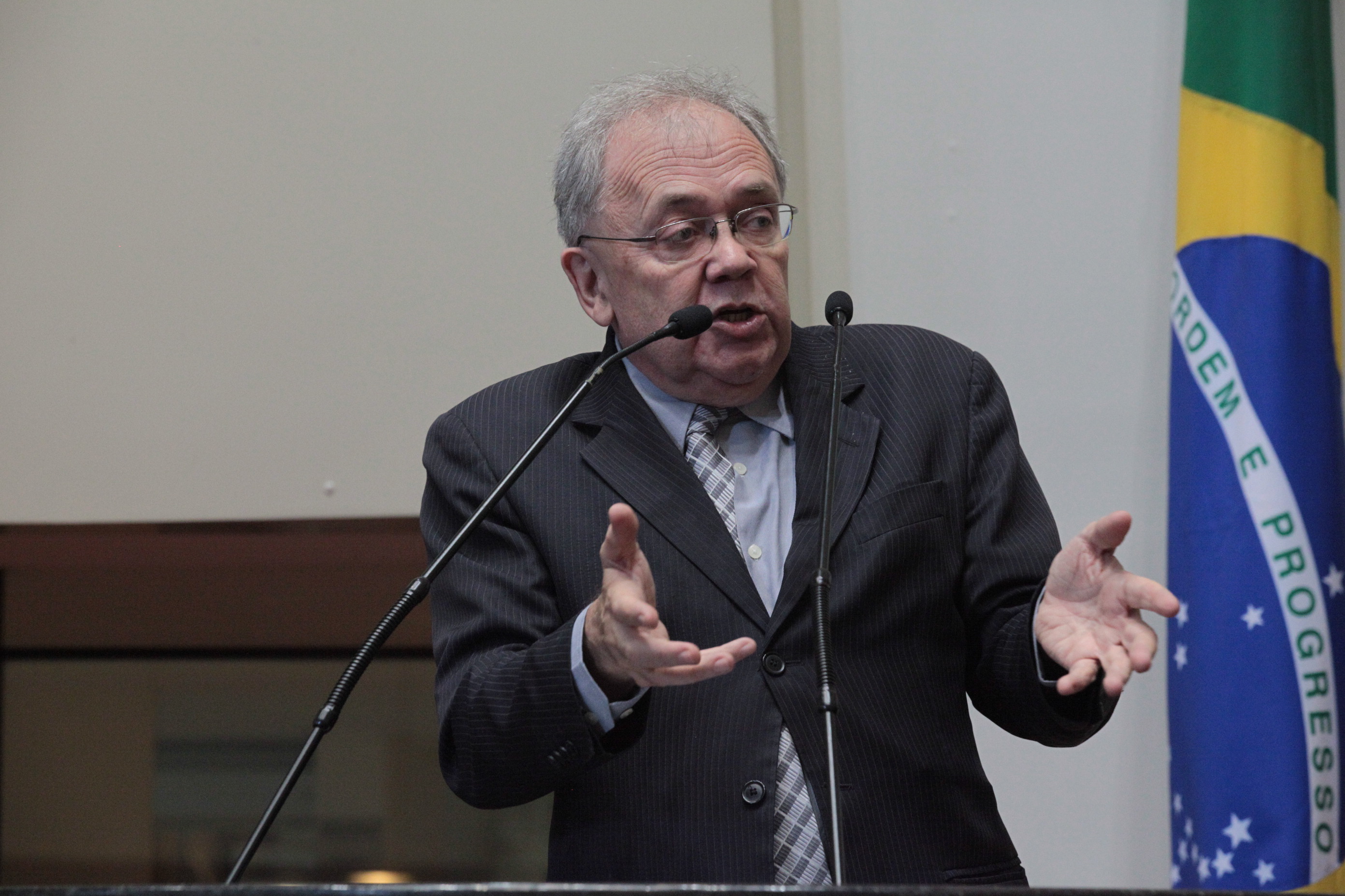Sessão Ordinária. Deputado Fernando Coruja (PMDB) - Foto: Solon Soares
