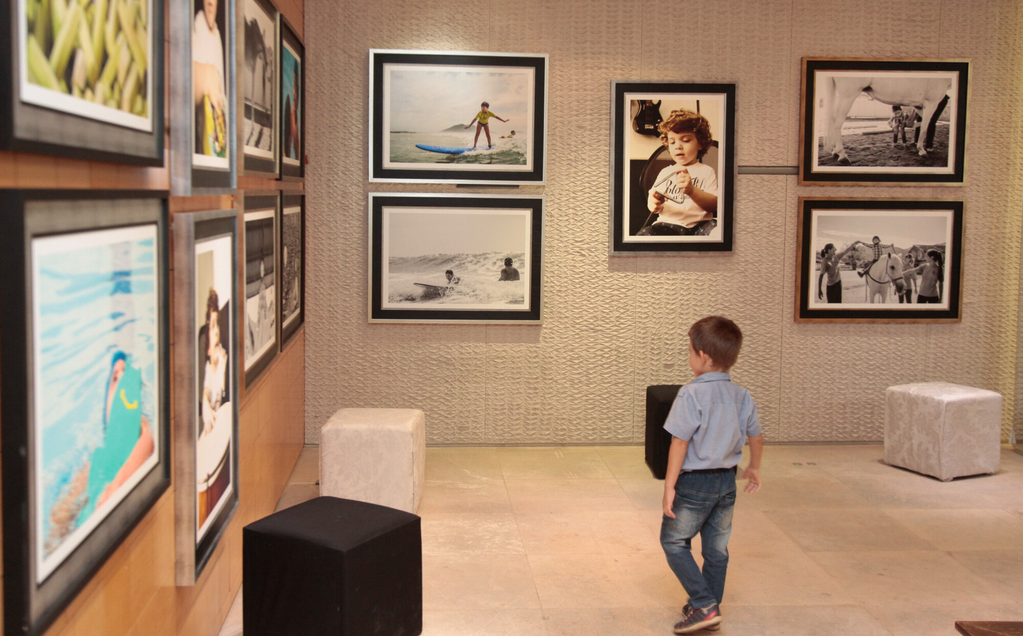 Exposição fotográfica busca vencer preconceito contra autistas