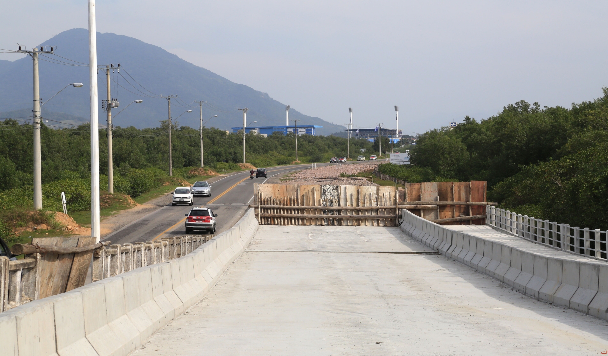 Encontro vai debater obras de acesso ao aeroporto Hercílio Luz na capital