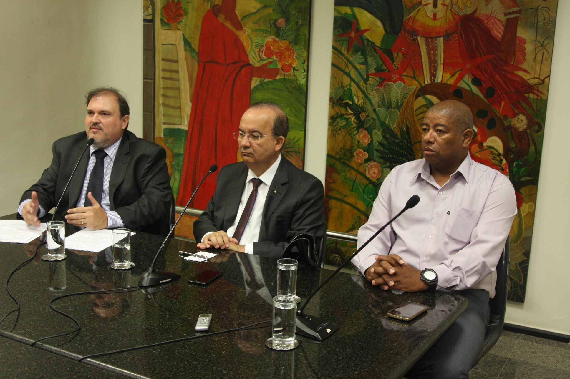 Entrevista Coletiva.