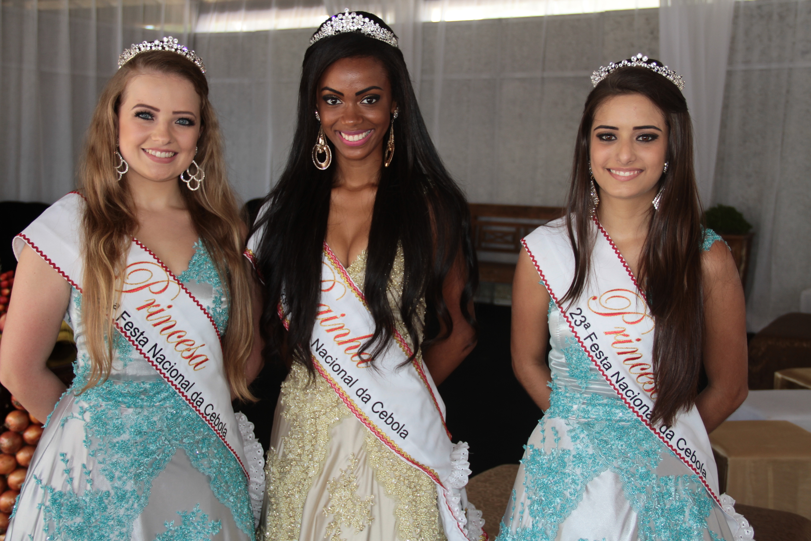 Rainha e Princesas da Festa da Cebola - Ituporanga.