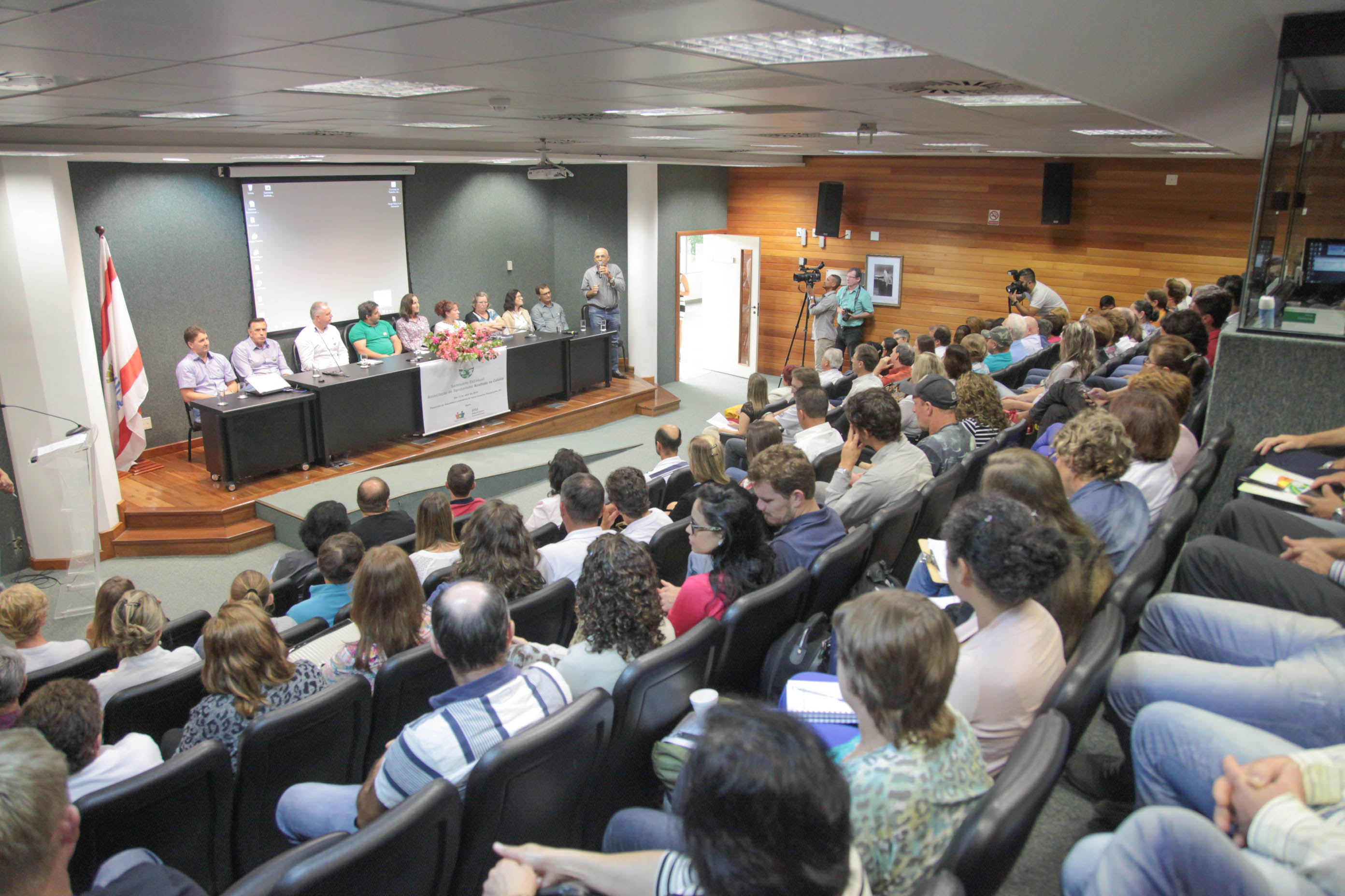Seminário de Constituição da Federação Catarinense das Associações de Agroturismo Acolhida na Colônia.