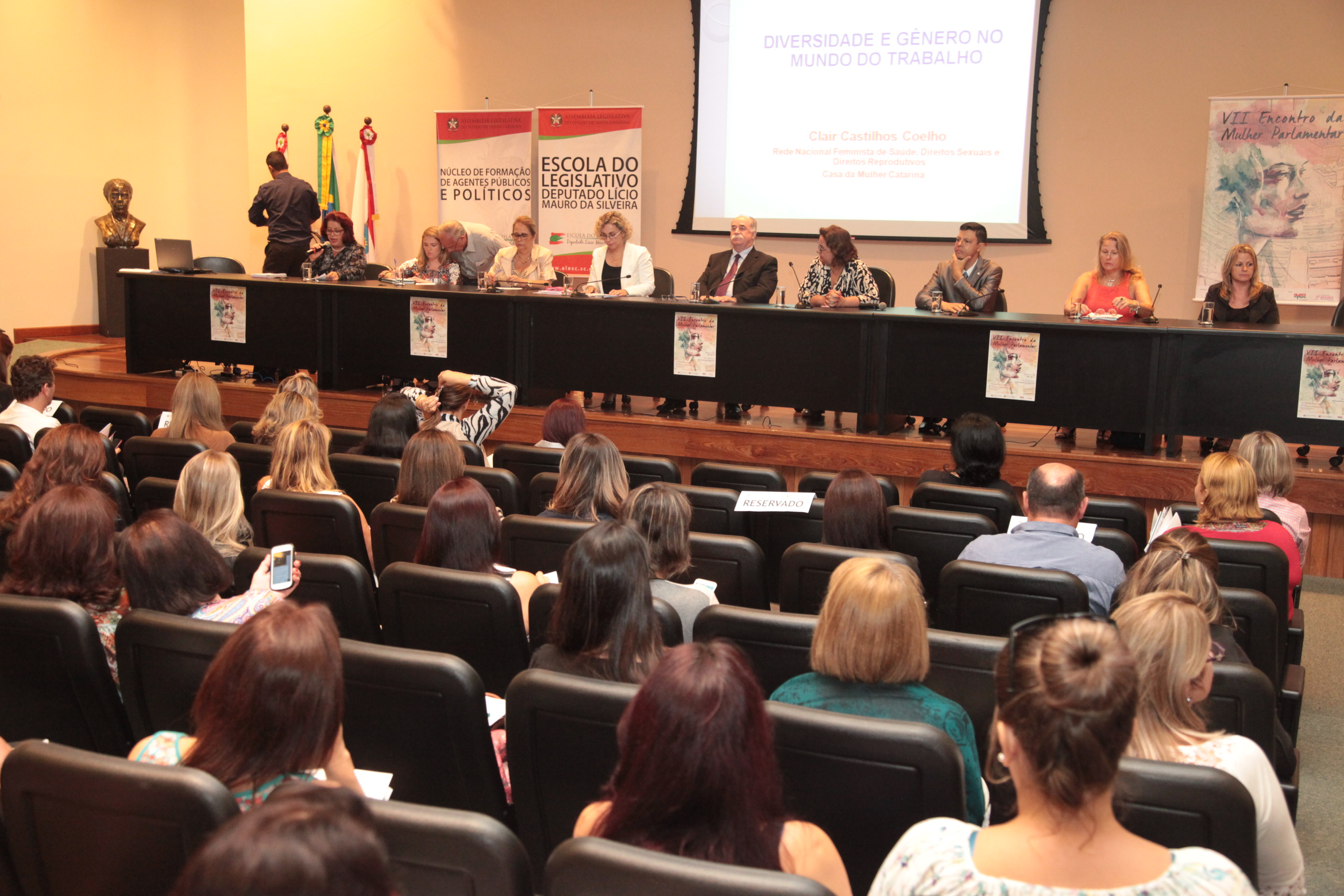 VII Encontro da Mulher Parlamentar Catarinense.