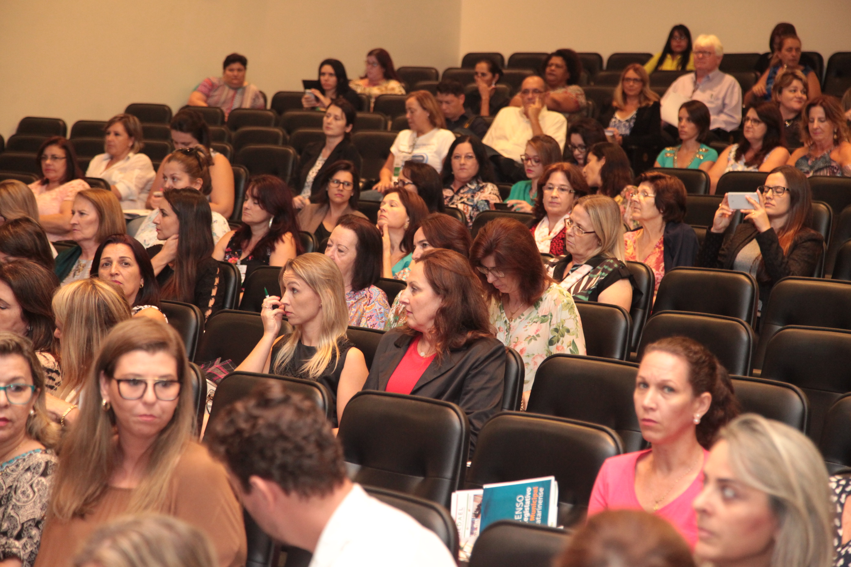 VII Encontro da Mulher Parlamentar Catarinense.