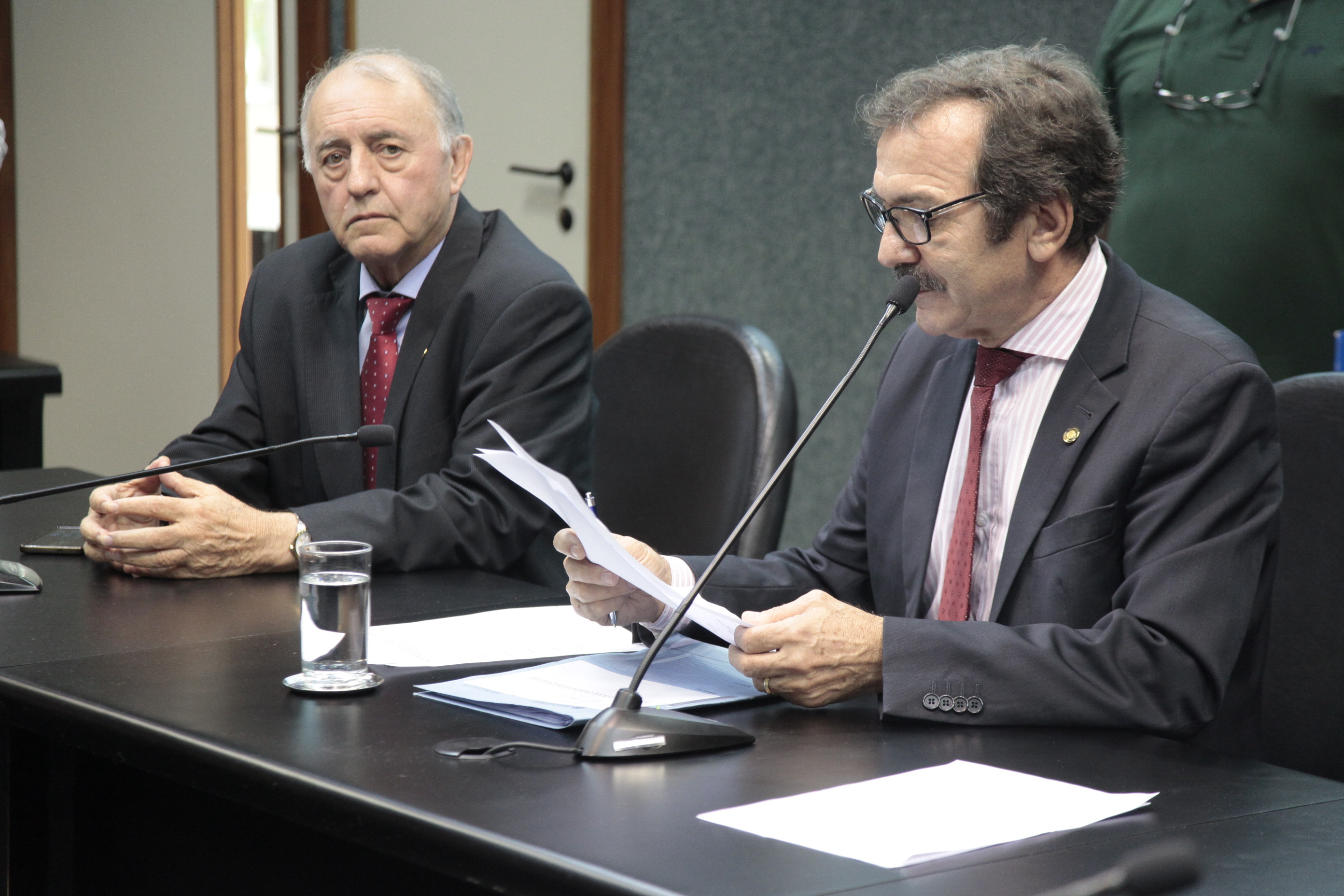 Reunião Extraordinária da Comissão de Trabalho.