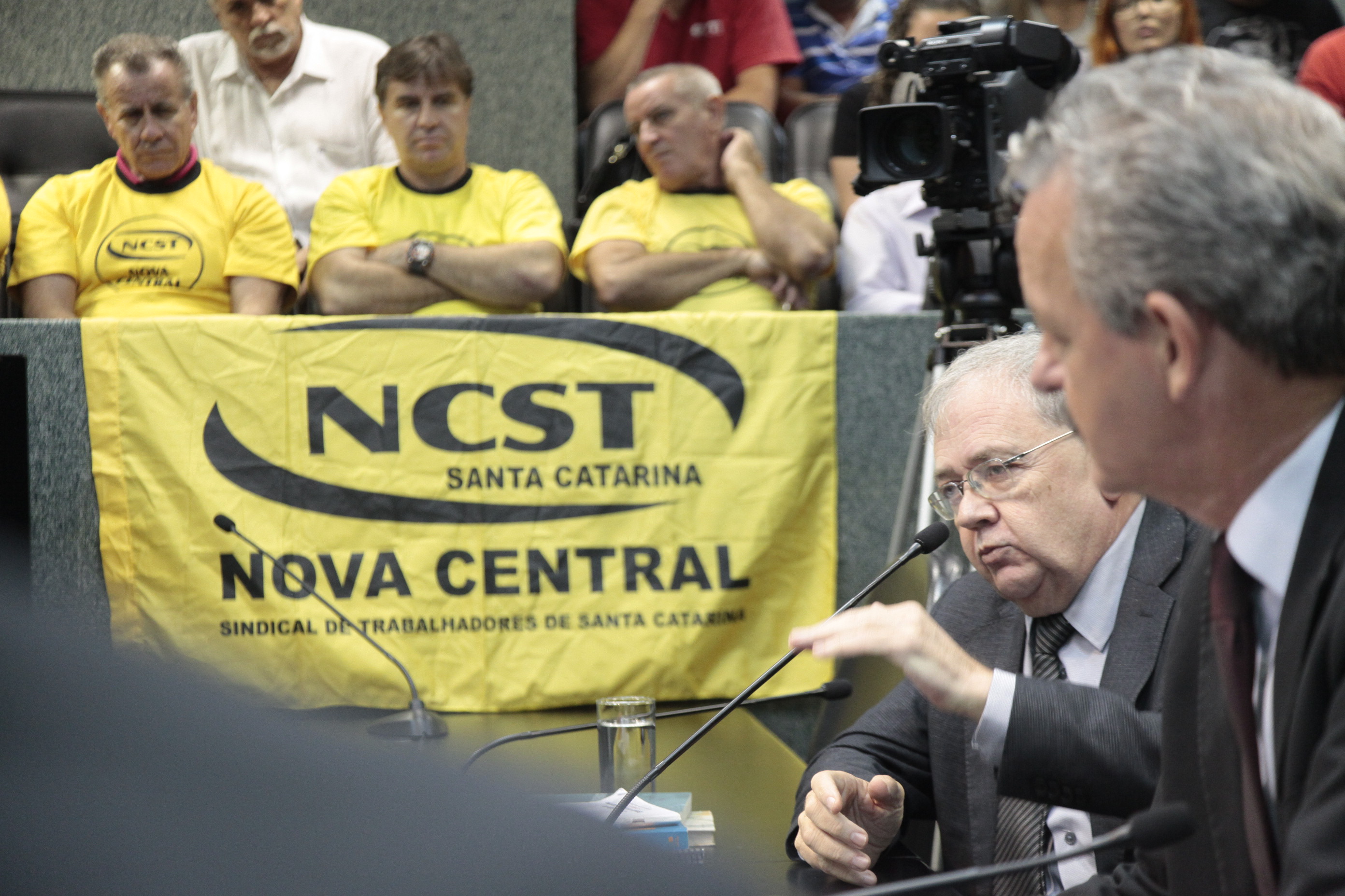 Comissão de Trabalho – Reunião Extraordinária