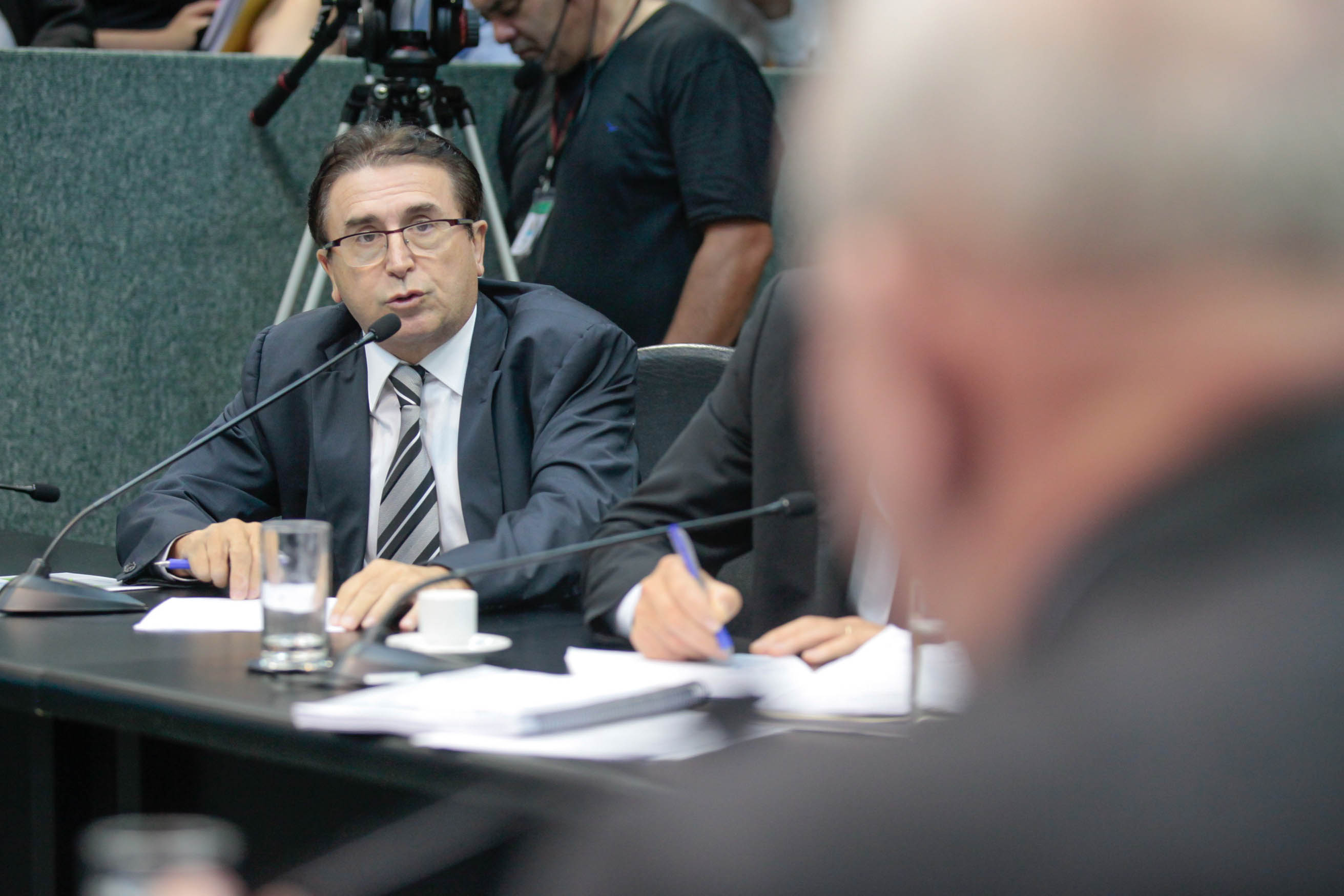 Deputado Antônio Aguiar (PMDB). Comissão de Finanças e Tributação