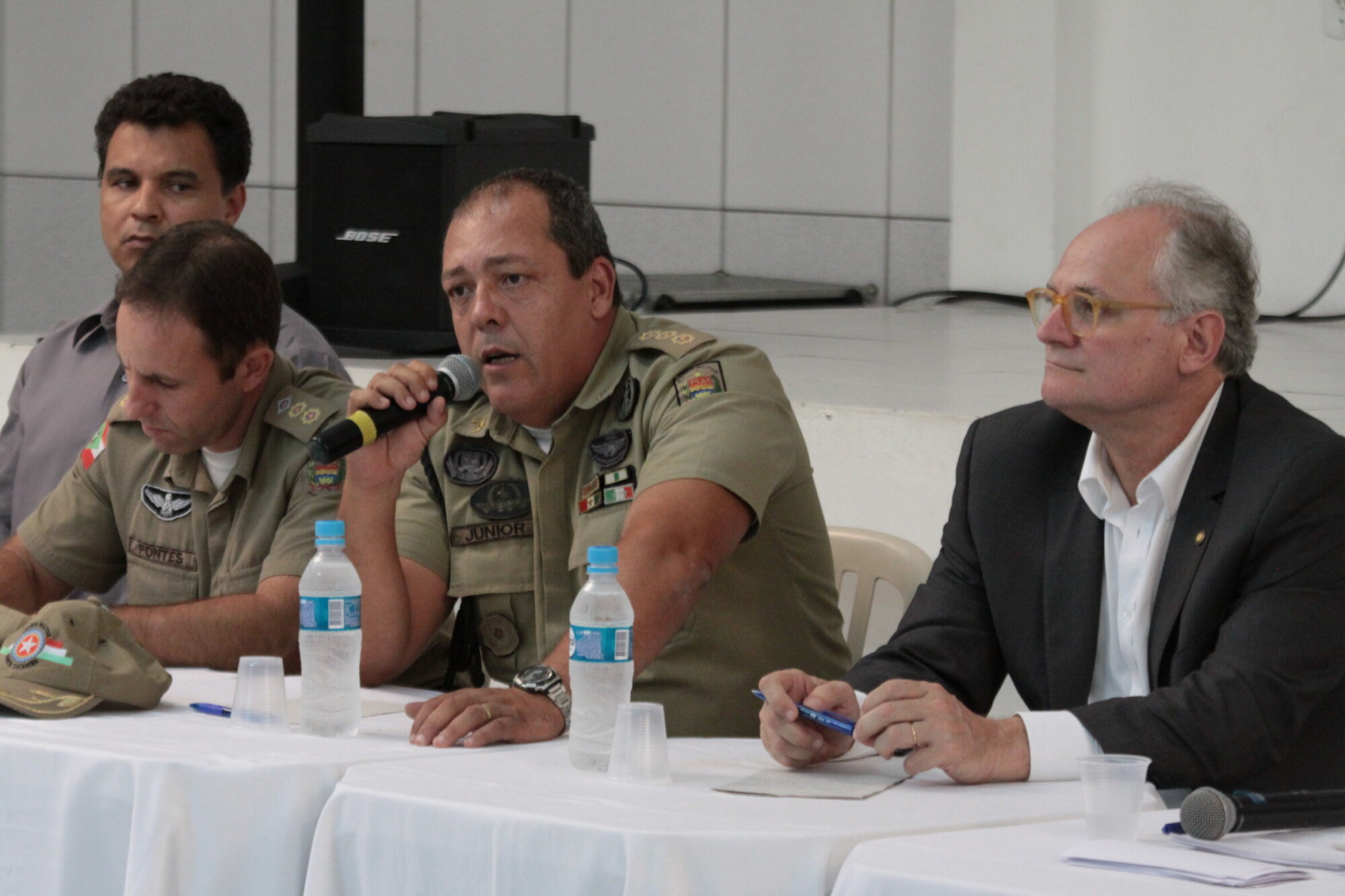 Tenente-coronel Marcelo Pontes, comandante do 4º Batalhão, e deputado Dr. Vicente