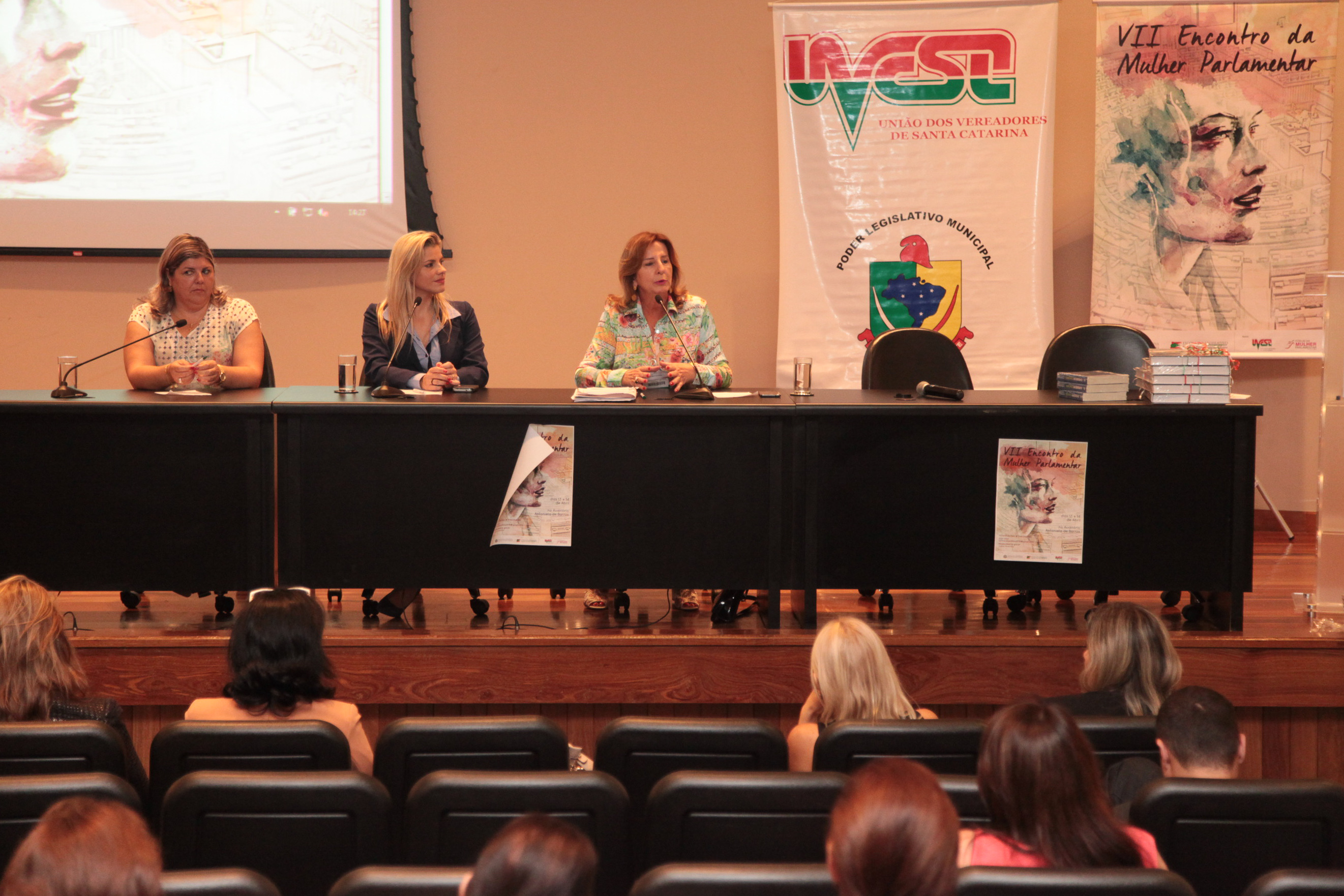 VII Encontro da Mulher Parlamentar Catarinense.