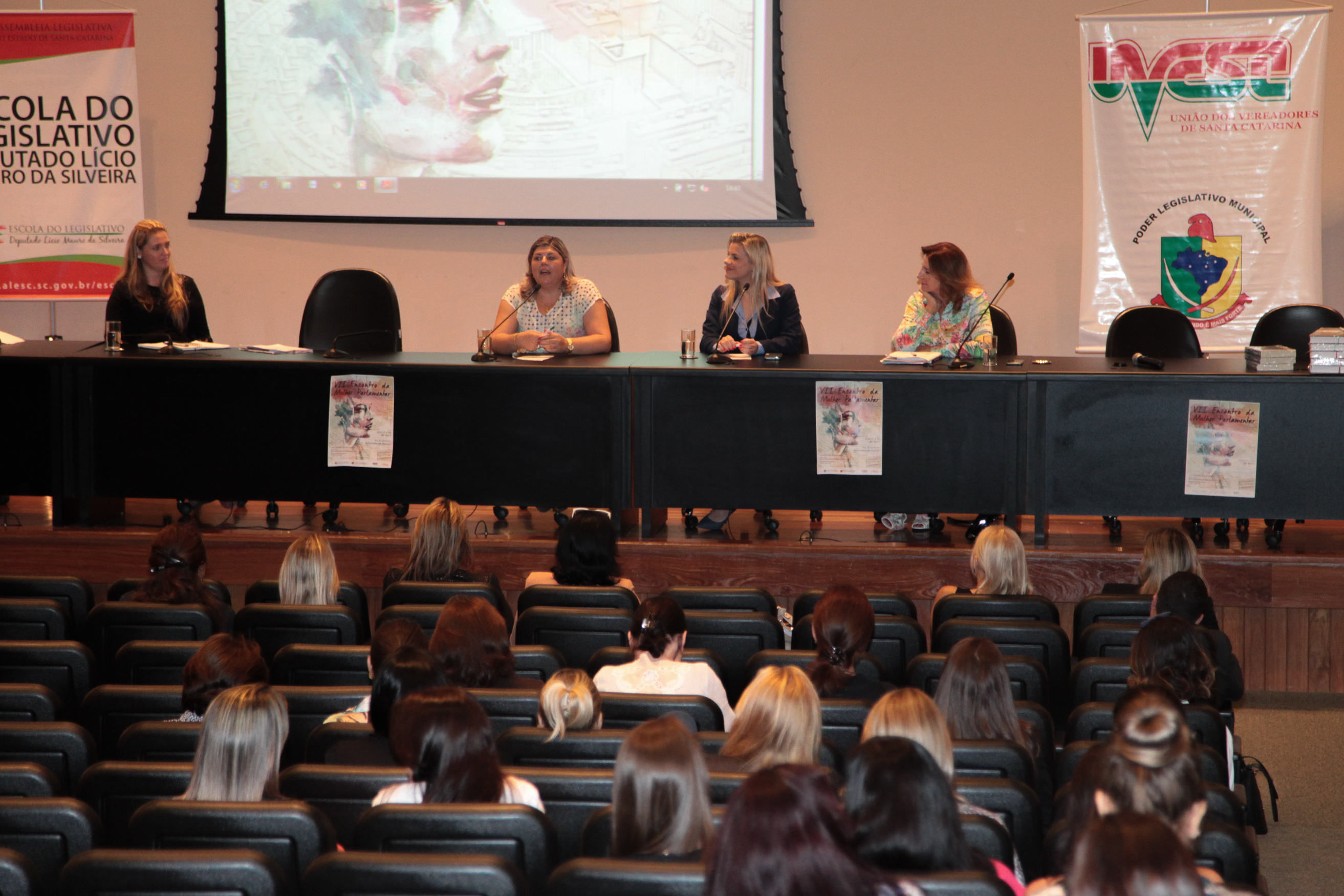 VII Encontro da Mulher Parlamentar Catarinense.