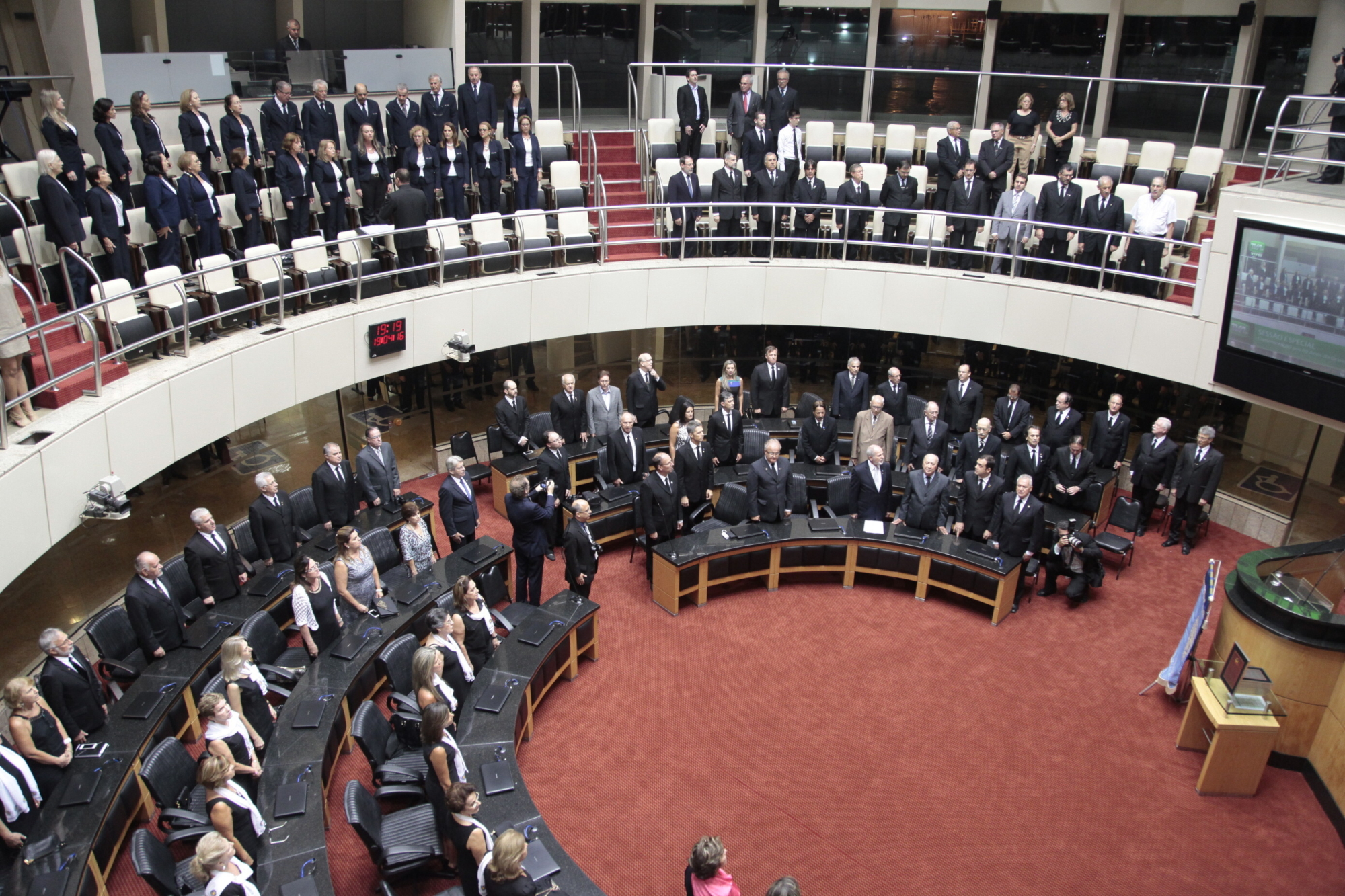 Parlamento celebra 60 anos da Grande Loja da Maçonaria em SC