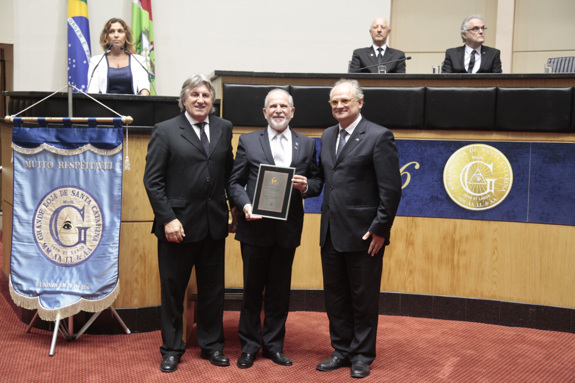 Assembleia Legislativa presta homenagem à Grande Loja de Santa Catarina