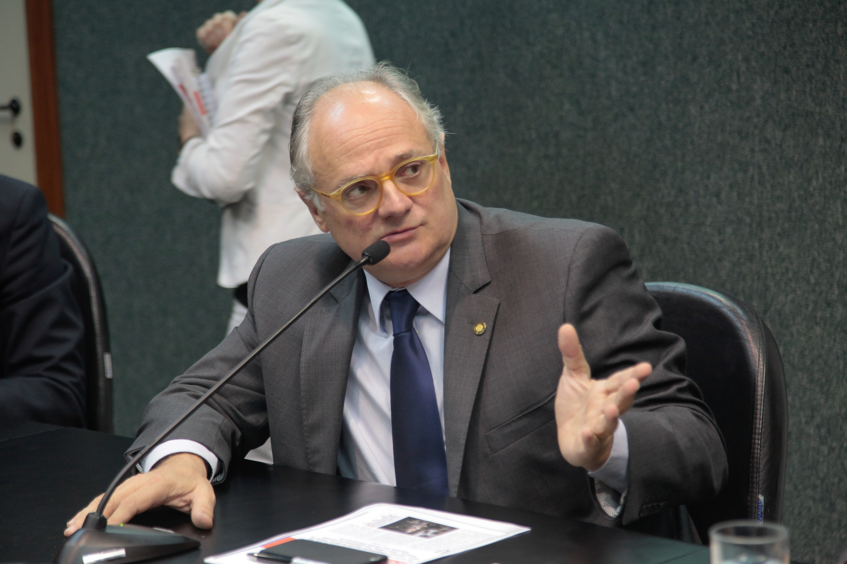 Deputado Vicente Caropreso (PSDB) em Instalação de CPI dos Remédios
