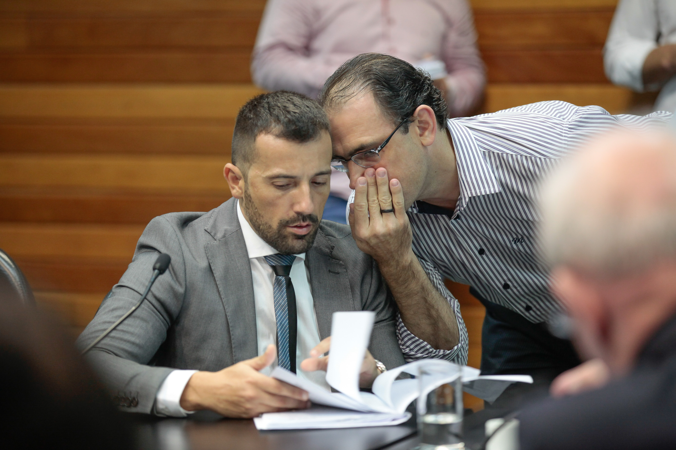 Deputado Patrício Destro (PSB). Reunião da Comissão de Finanças e Tributação.