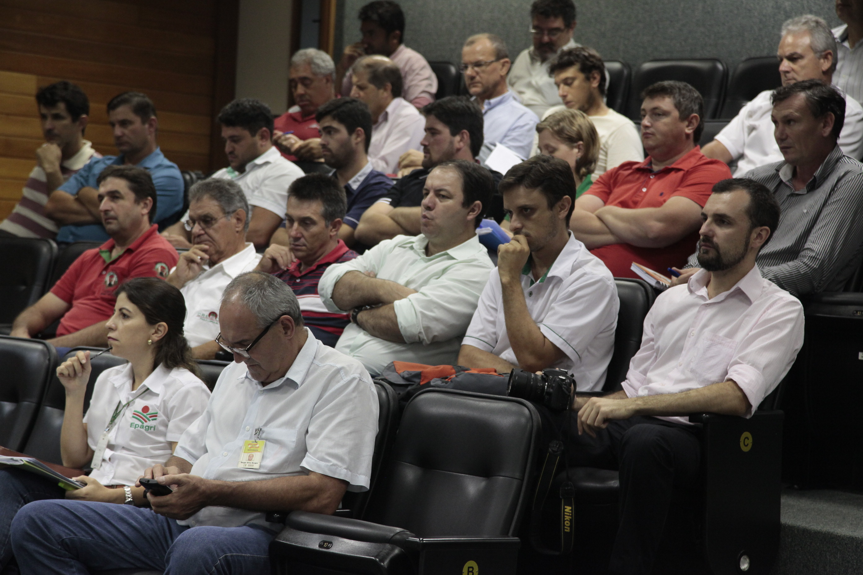 Audiência Pública sobre o Projeto de Lei nº 0035.1/2016, que Institui o Tratamento Favorecido e Simplificado para o Microprodutor Primário do Estado de Santa Catarina.
