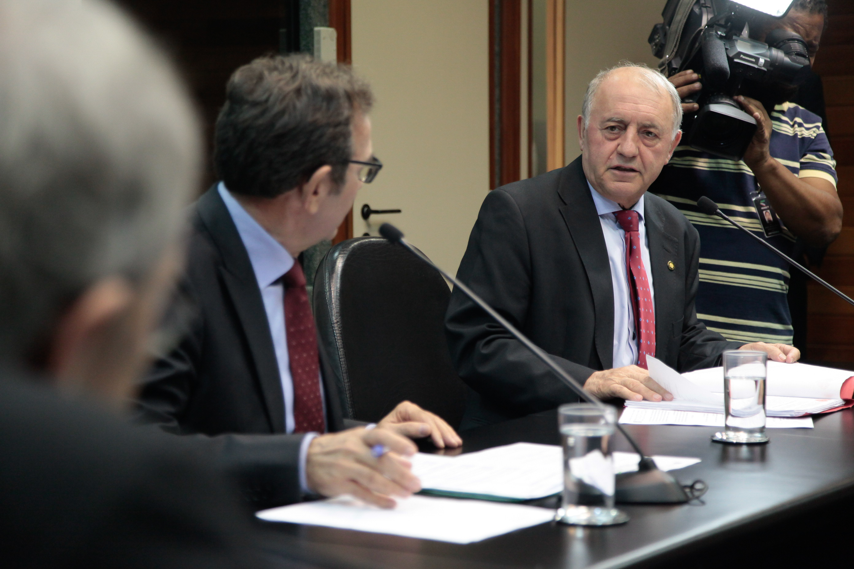 Deputado Natalino Lazare (PR) em Comissão de Trabalho, Administração e Serviço Público