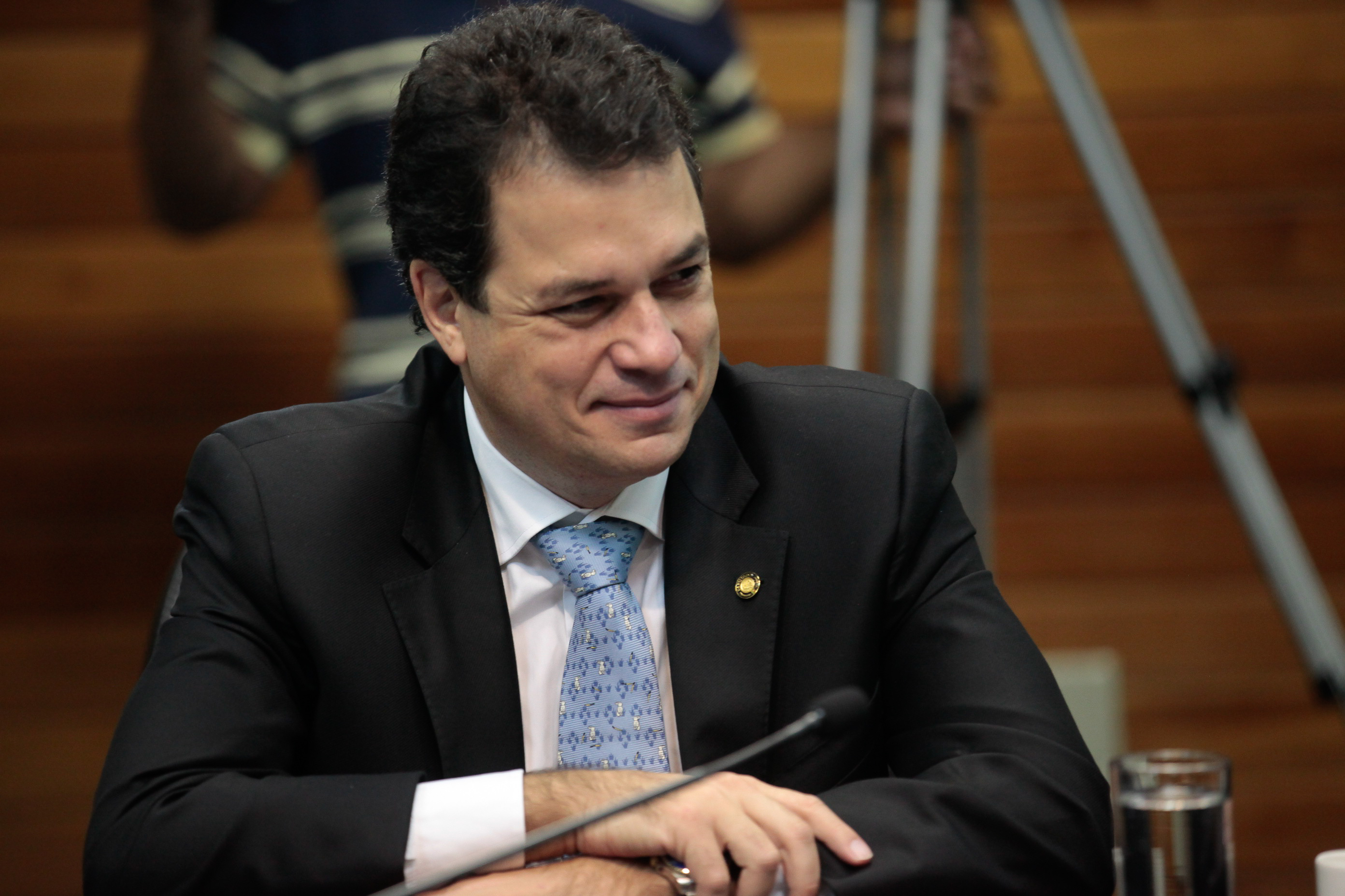 Deputado Rodrigo Minotto (PDT) em Comissão de Trabalho, Administração e Serviço Público