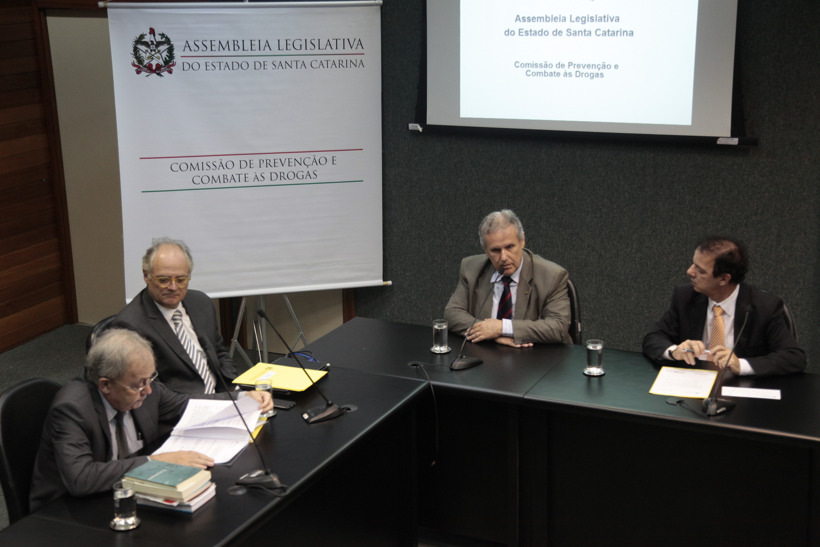 Reunião da Comissão de Prevenção e Combate às Drogas.