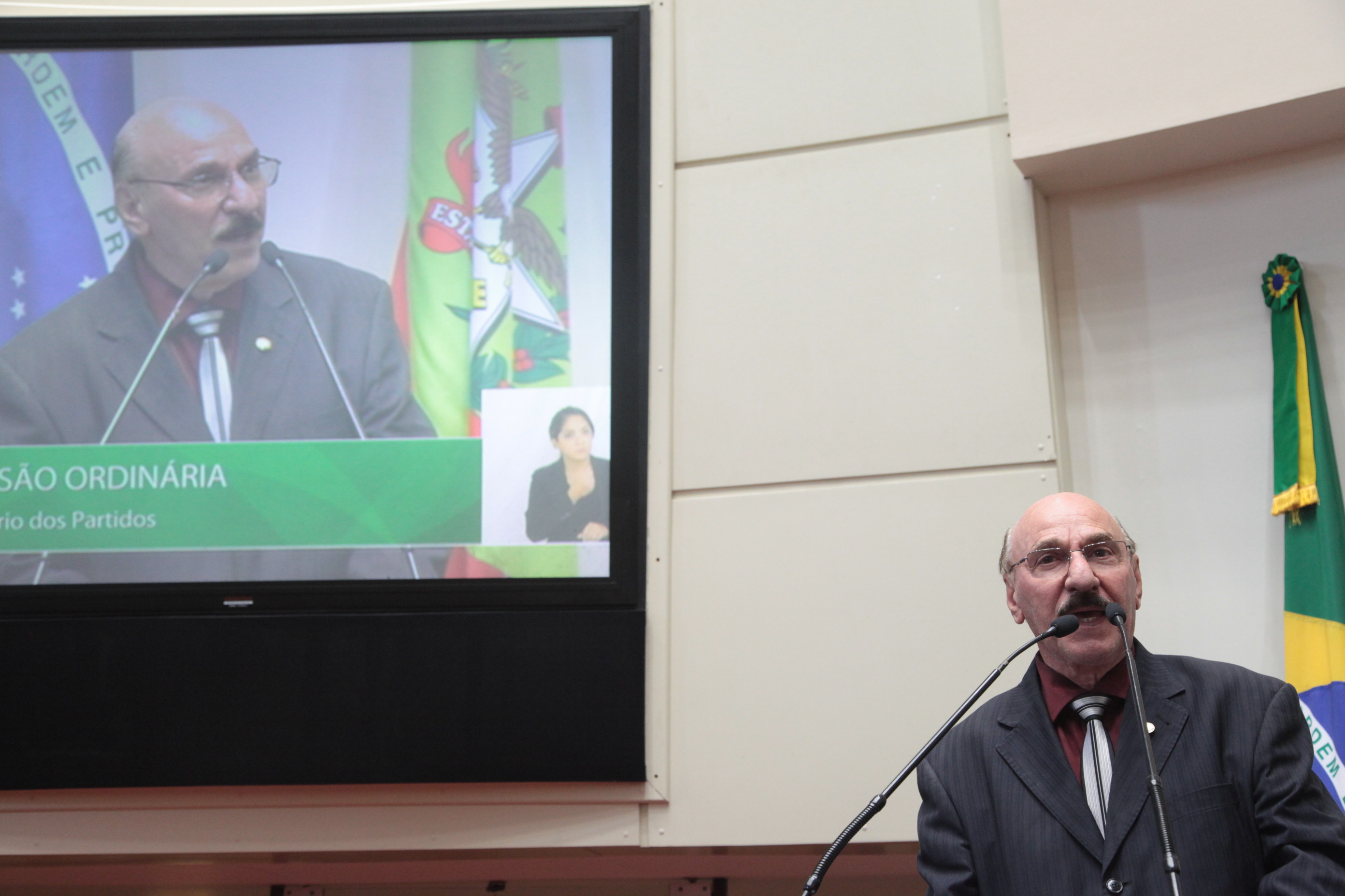 Sessão Ordinária da Assembleia Legislativa do Estado de Santa Catarina. Deputado Manoel Mota (PMDB)