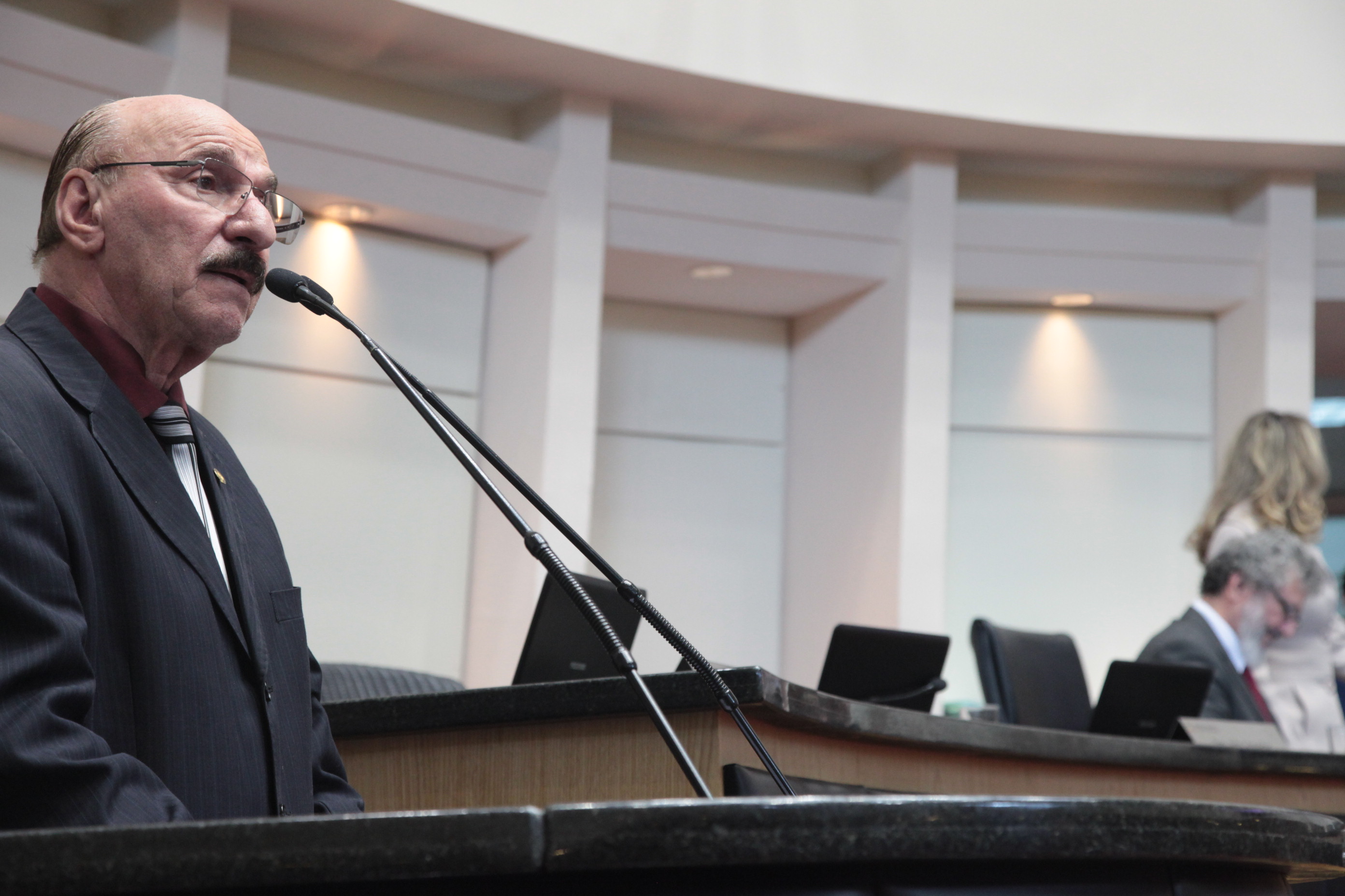 Sessão Ordinária da Assembleia Legislativa do Estado de Santa Catarina. Deputado Manoel Mota (PMDB)