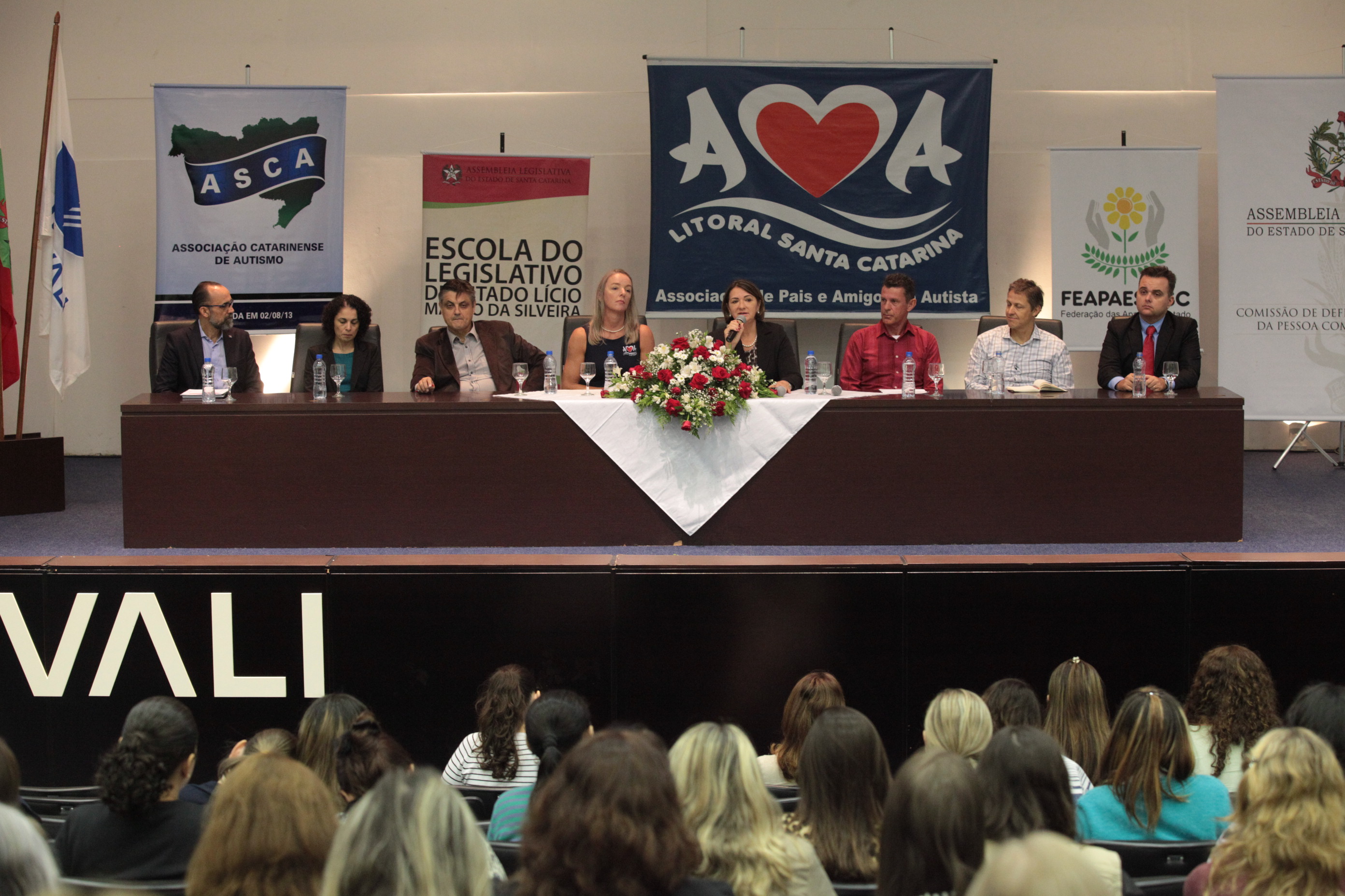 Seminário sobre o Autismo realizado em Balneário Camboriú.