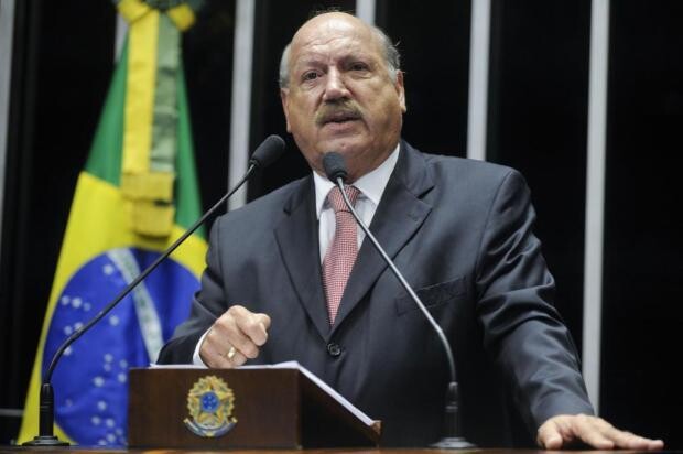 Sessão solene vai marcar um ano do falecimento de Luiz Henrique
