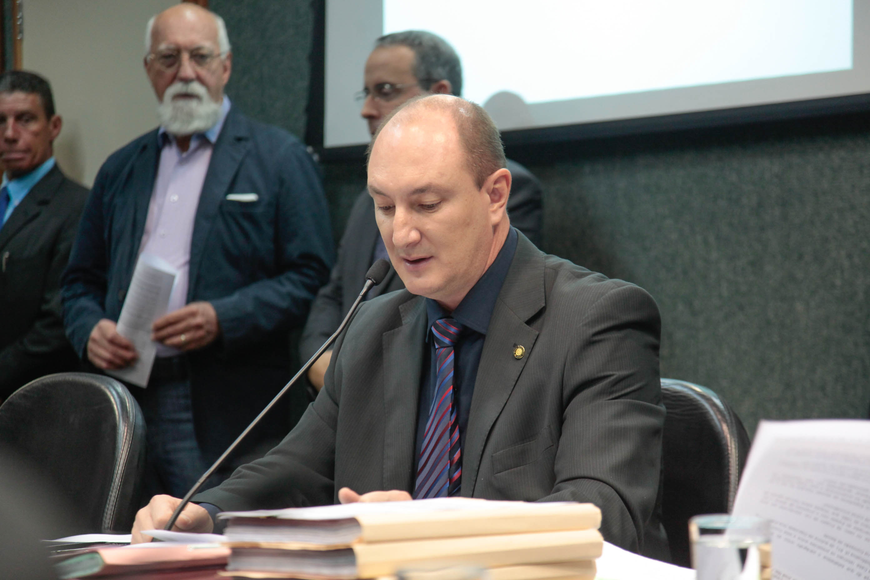 Comissão de Constituição e Justiça