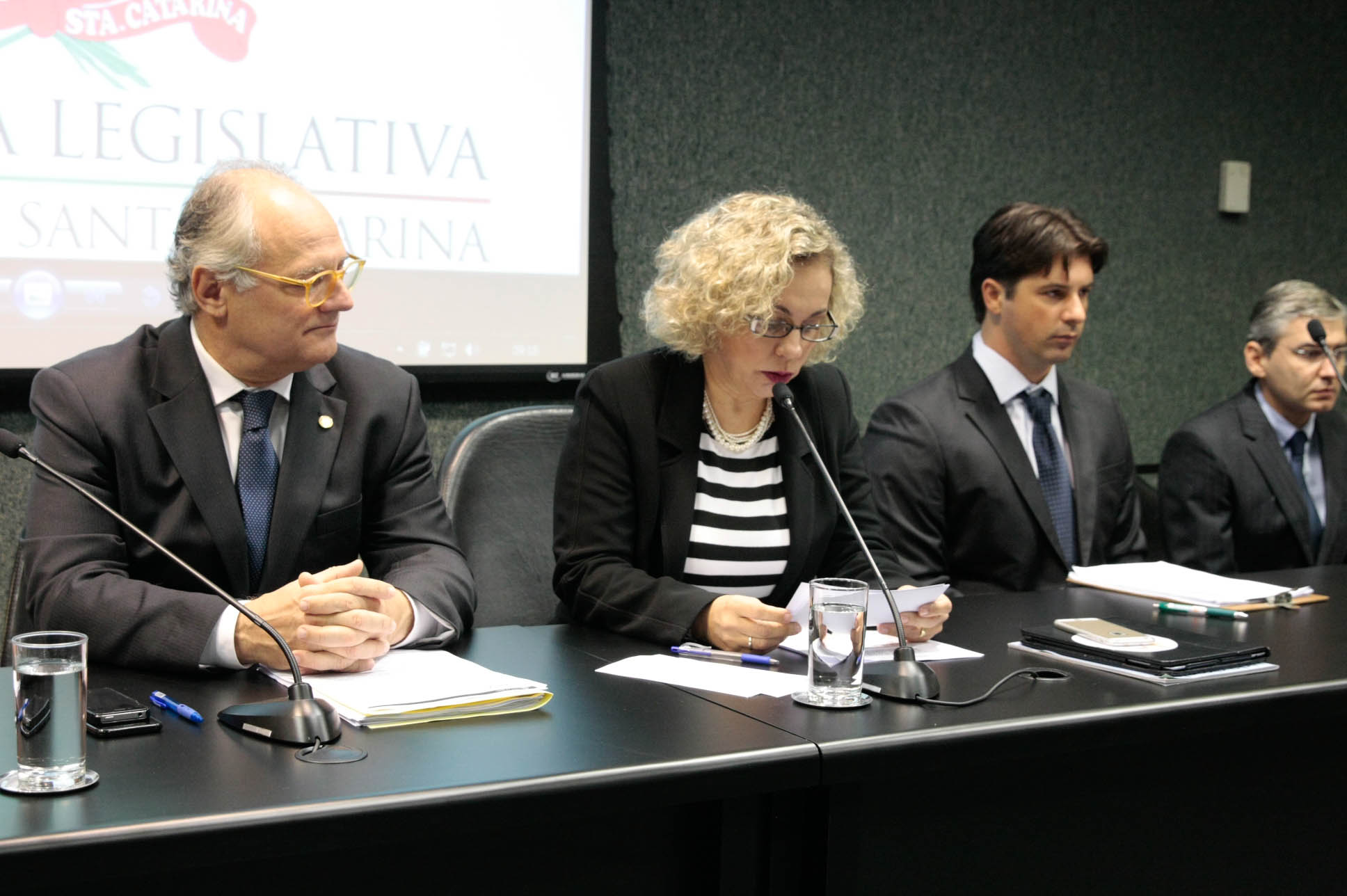 Comissão da Saúde – Idade Correta para Exame de Mamografia