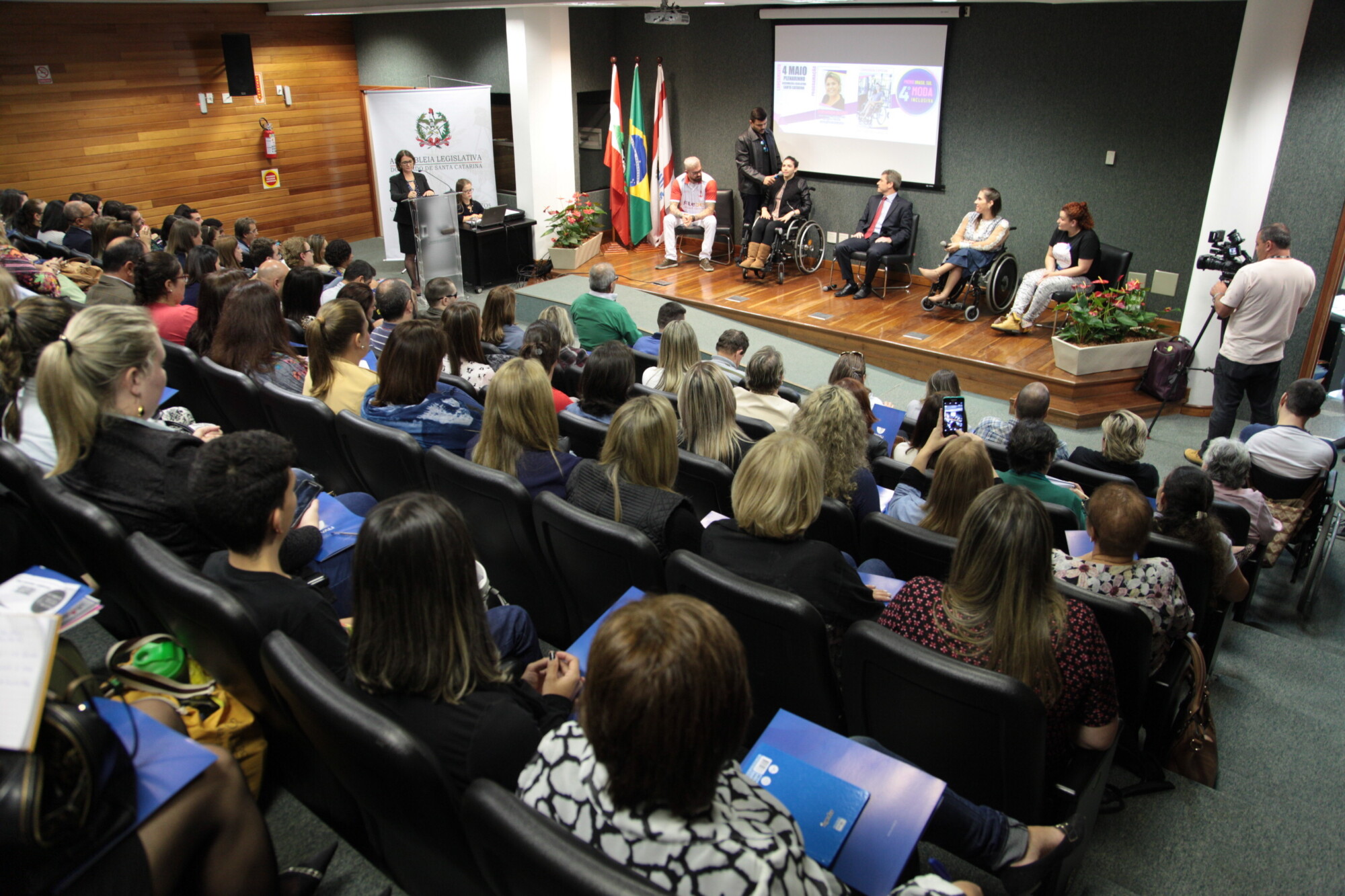 4º Prêmio Brasil Sul de Moda Inclusiva é lançado na Assembleia