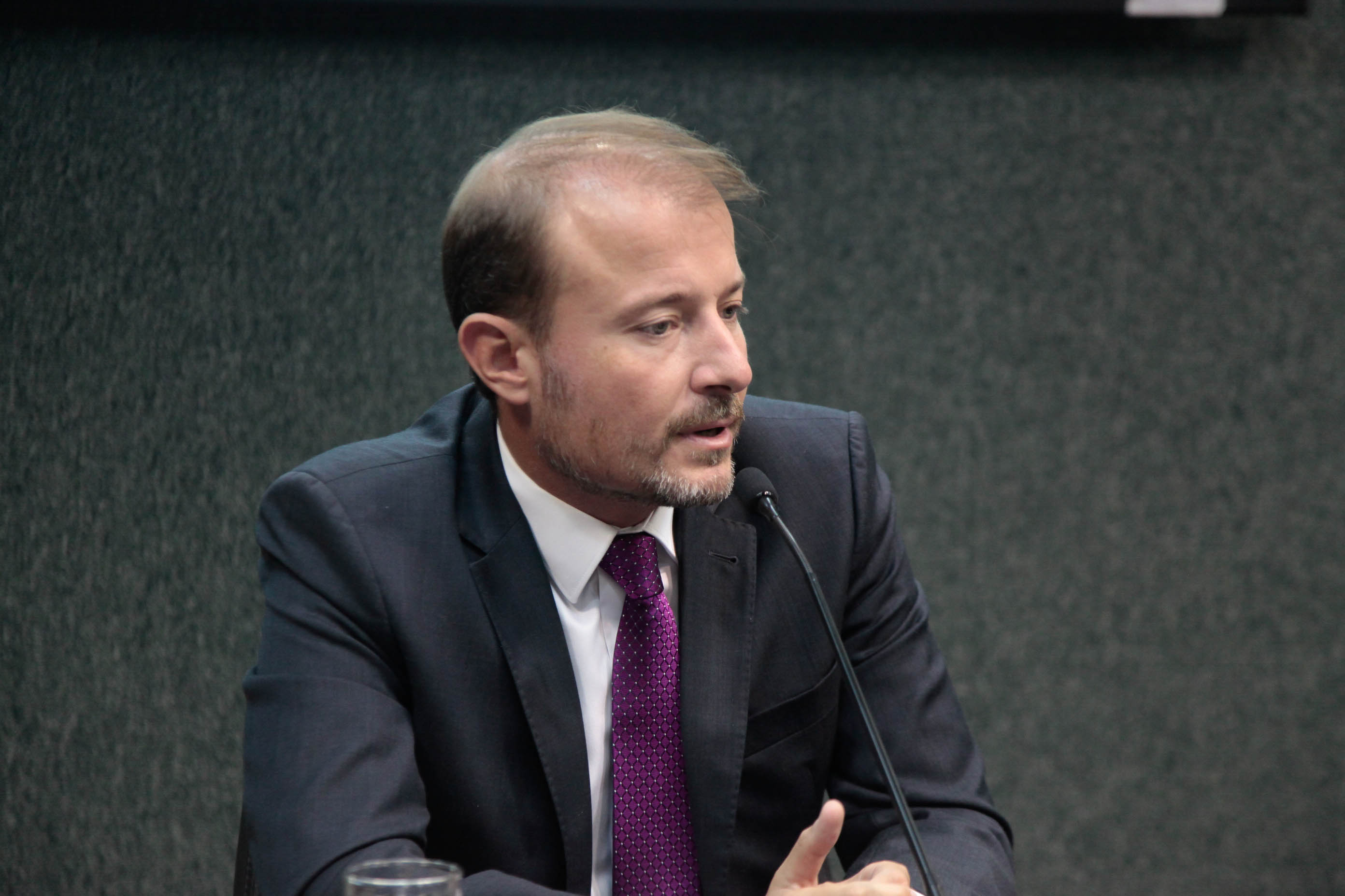 Deputado Gabriel Ribeiro (PSD) em Comissão de Finanças e Tributação