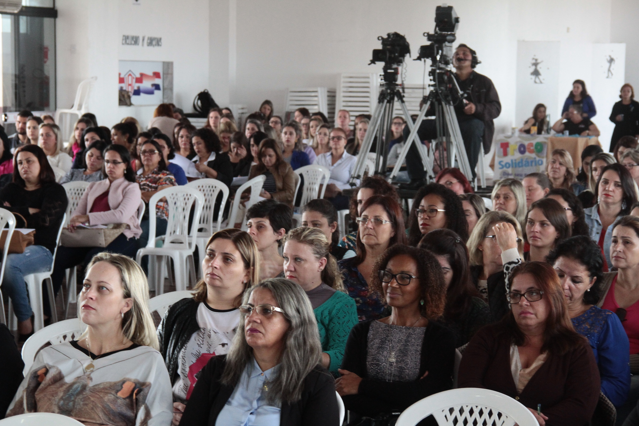 Seminário discute o Autismo e os Desafios da Educação Inclusiva - Imbituba SC.