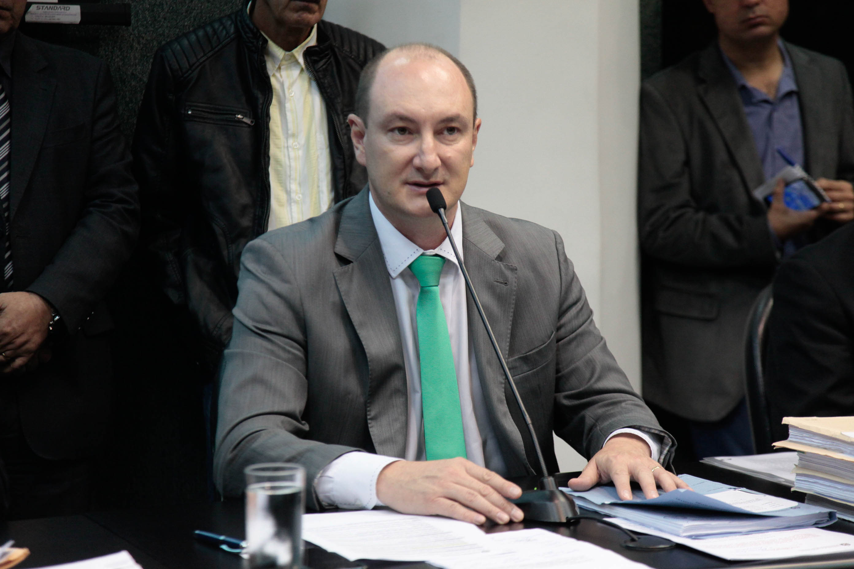 Deputado Mauro de Nadal (PMDB) em Comissão de Constituição e Justiça