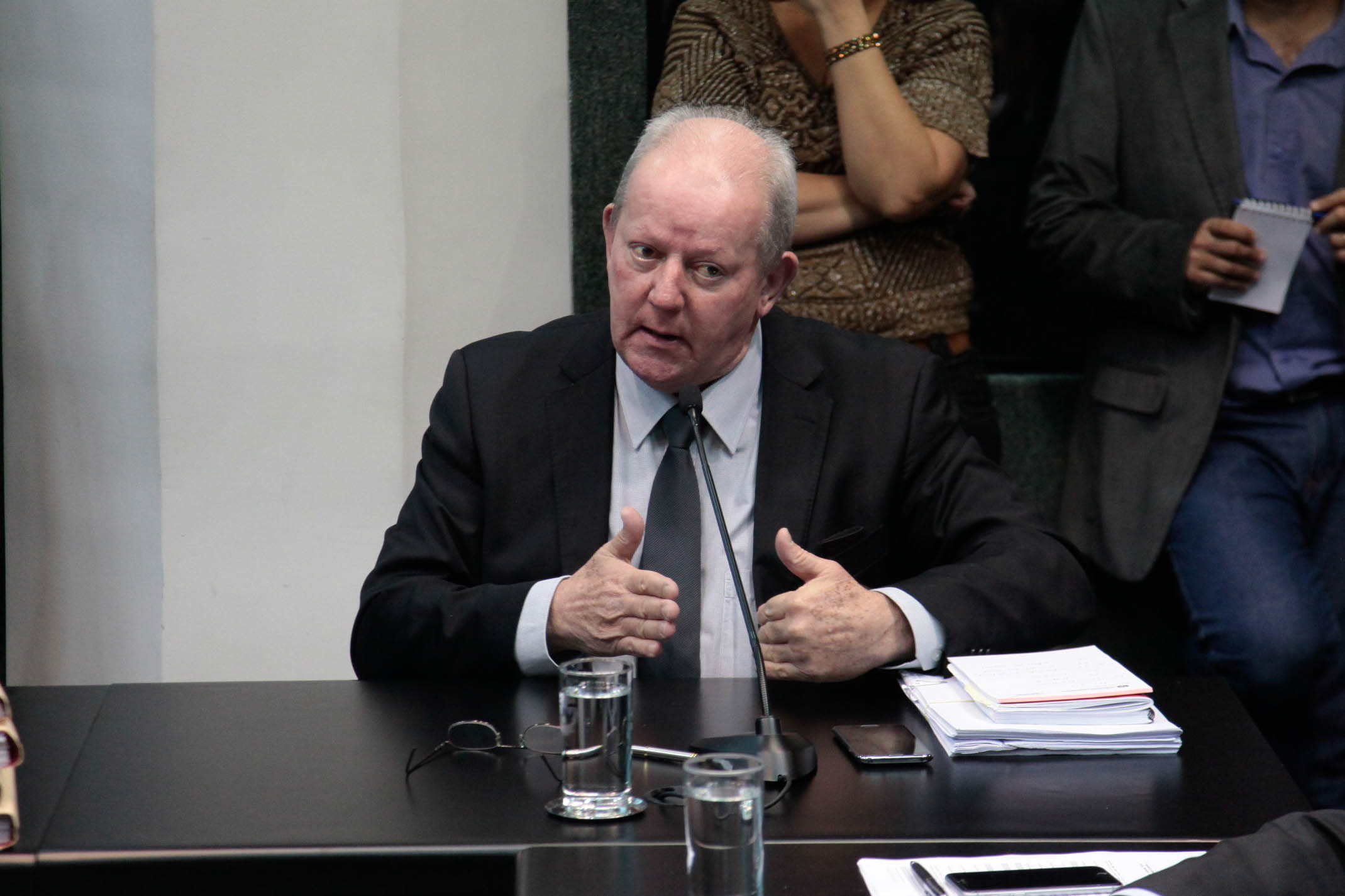 Deputado Marcos Vieira (PSDB) em Comissão de Constituição e Justiça