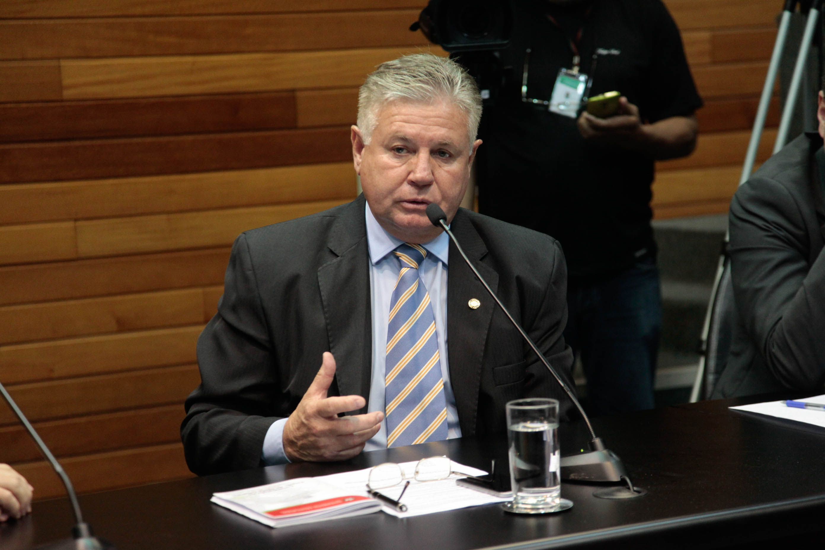 Deputado Nilso Berlanda (PR) em Comissão de Constituição e Justiça