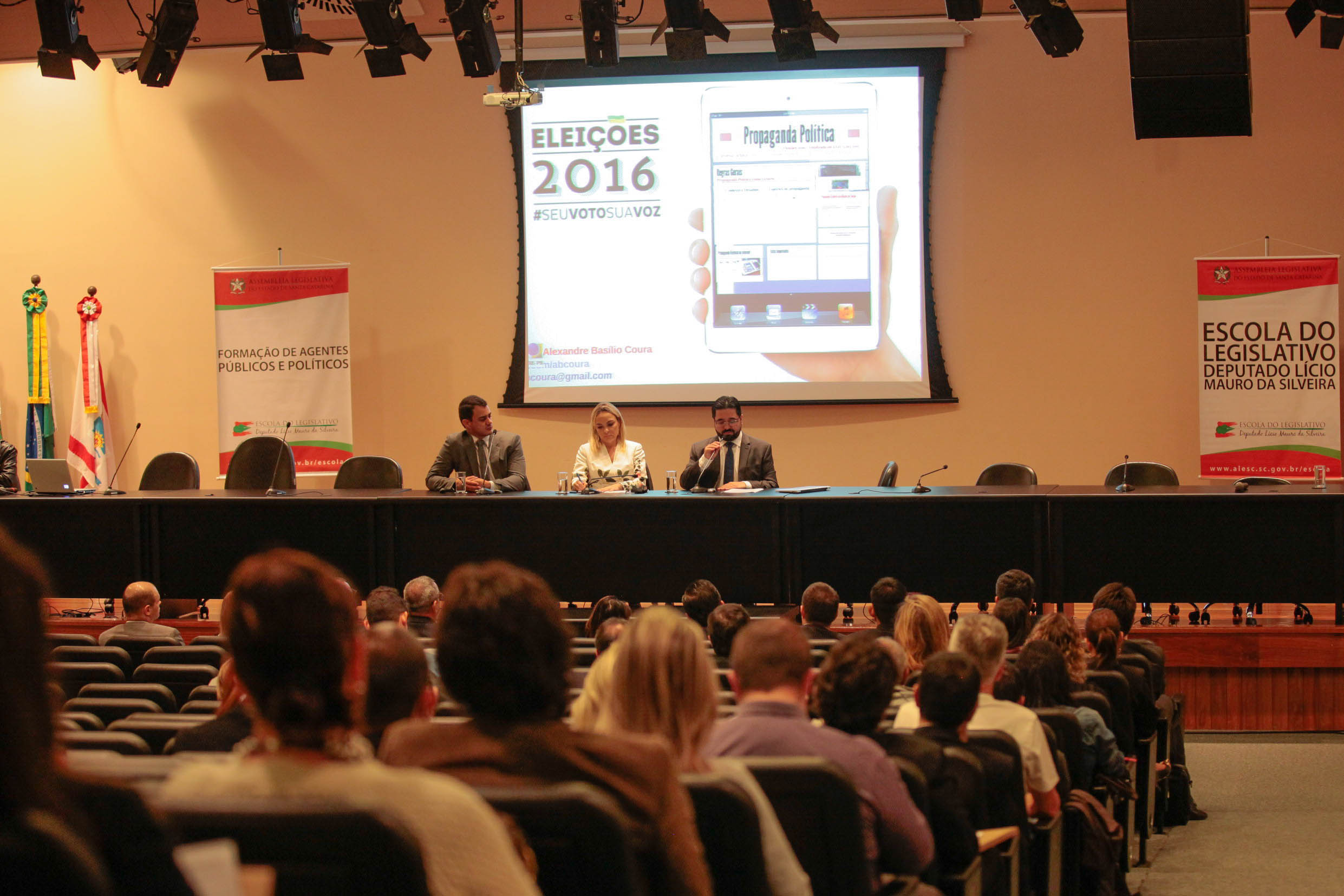 Congresso de Direito  Eleitoral.