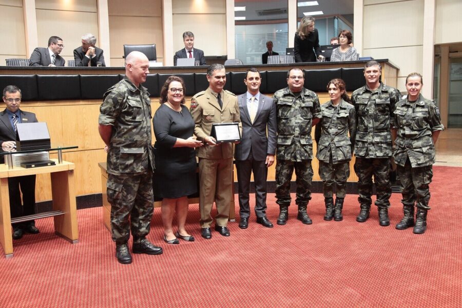 Assembleia realiza sessão especial em homenagem aos 40 anos da Fatma
