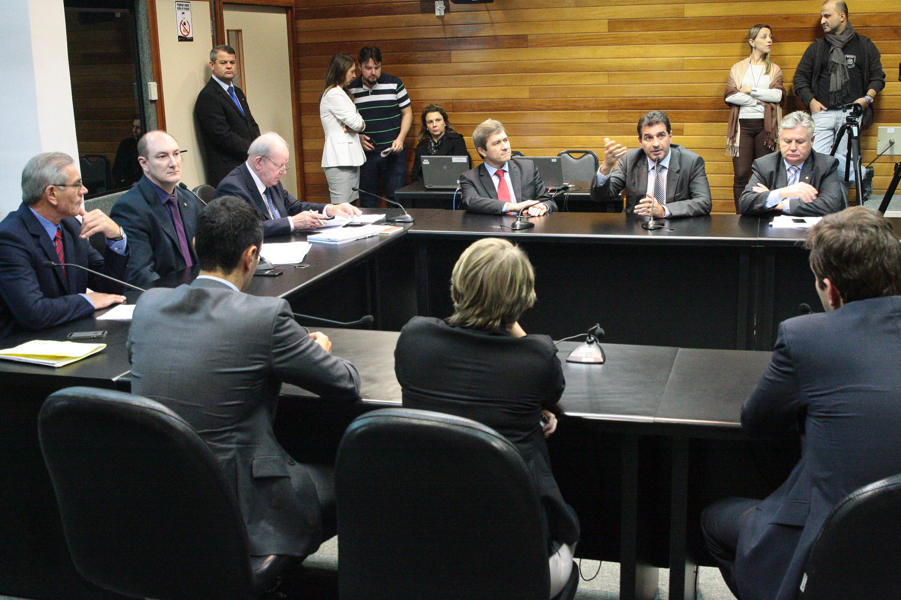 Reunião da Comissão de Constituição e Justiça.