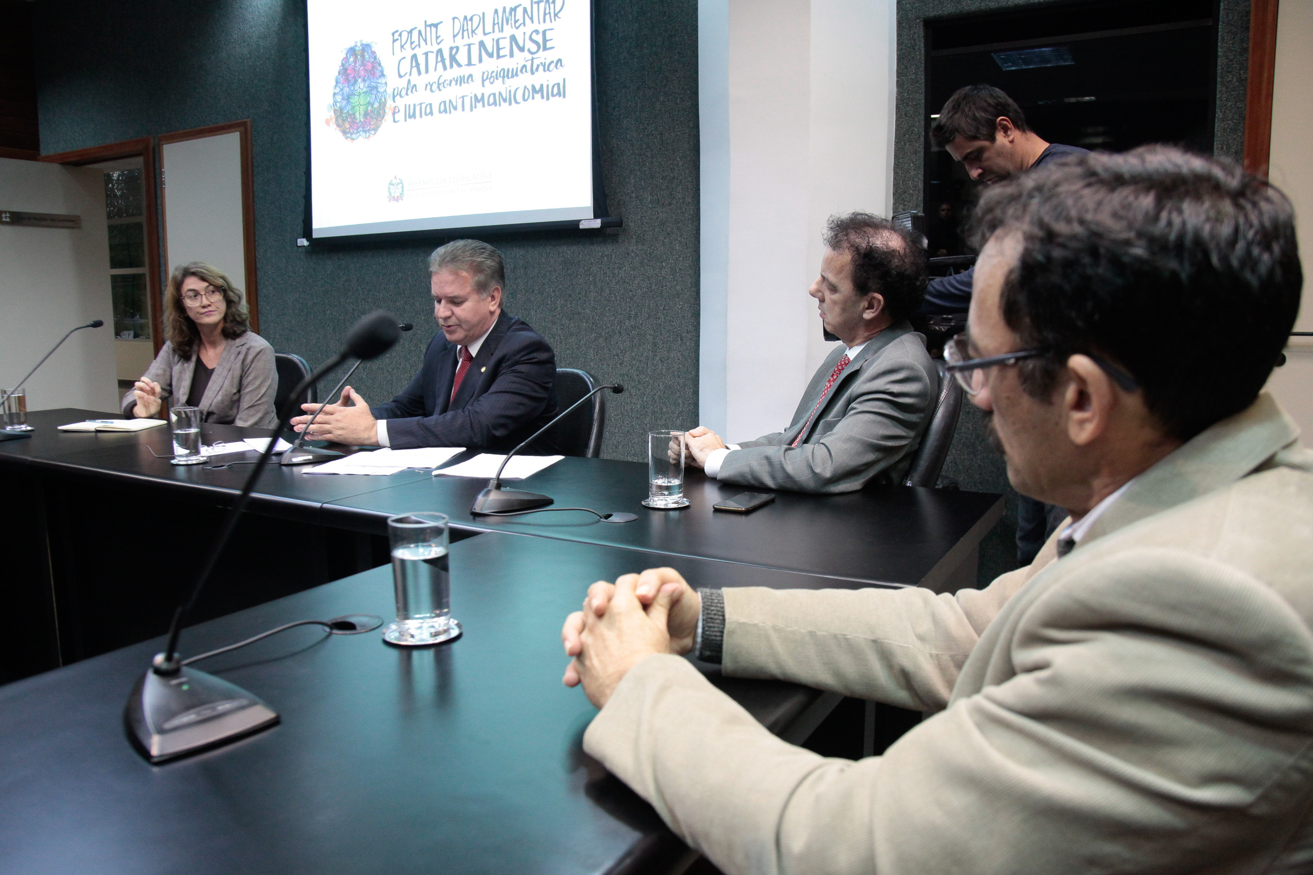 Lançamento da Frente Parlamentar pela Reforma Psiquiátrica e Luta Antimanicomial.